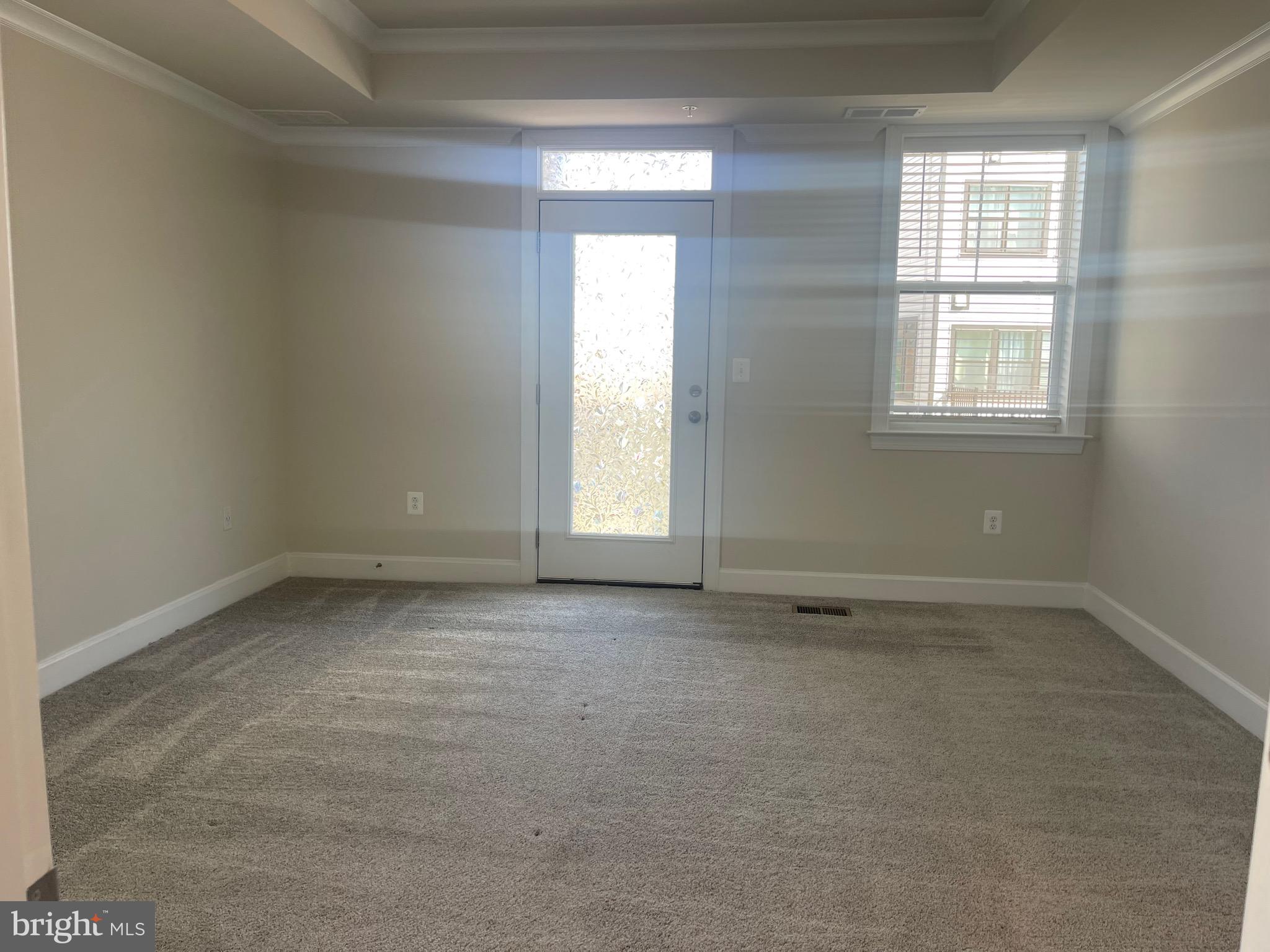 MOOREFIELD STATION - Residential Lease