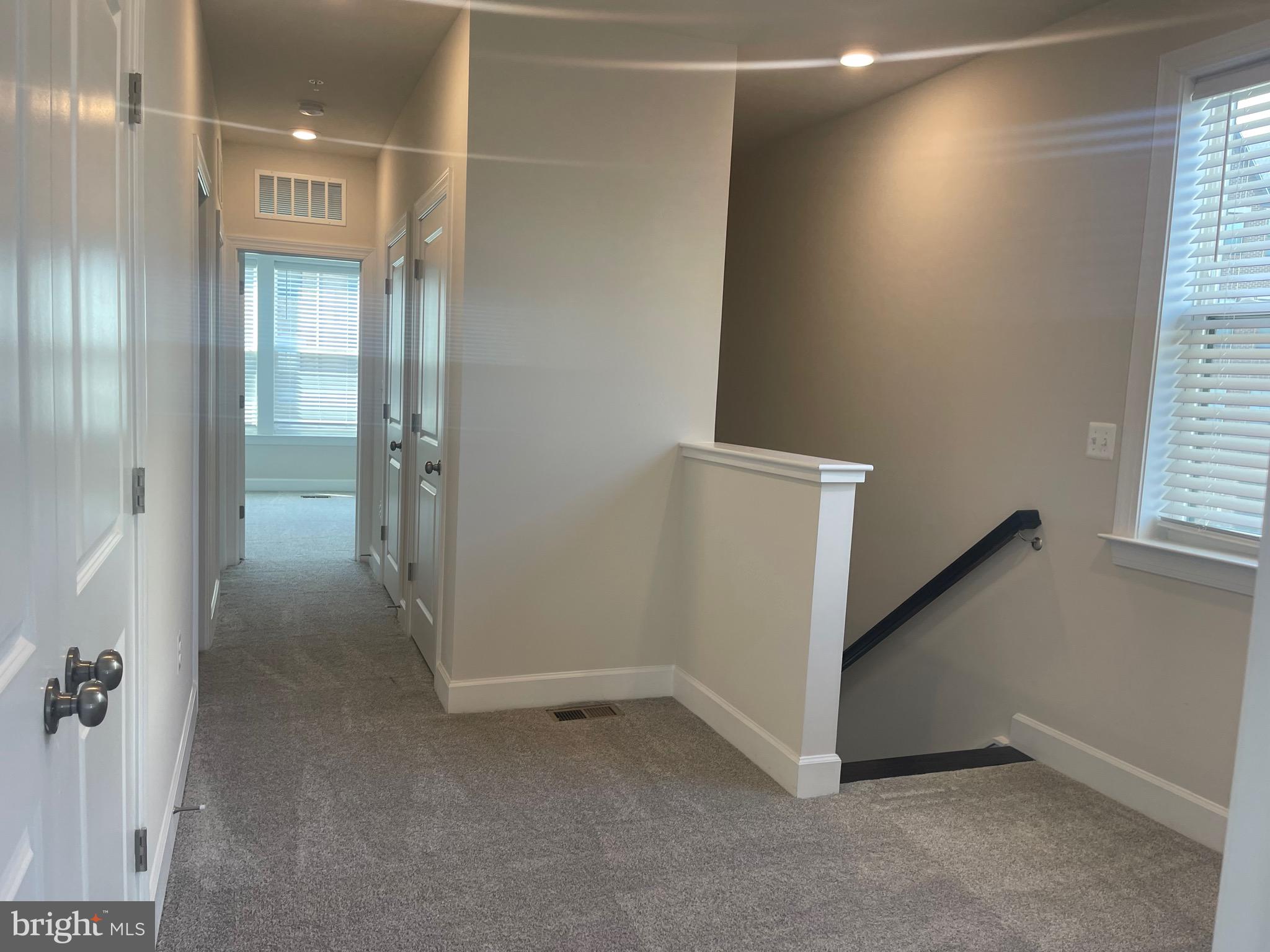 MOOREFIELD STATION - Residential Lease