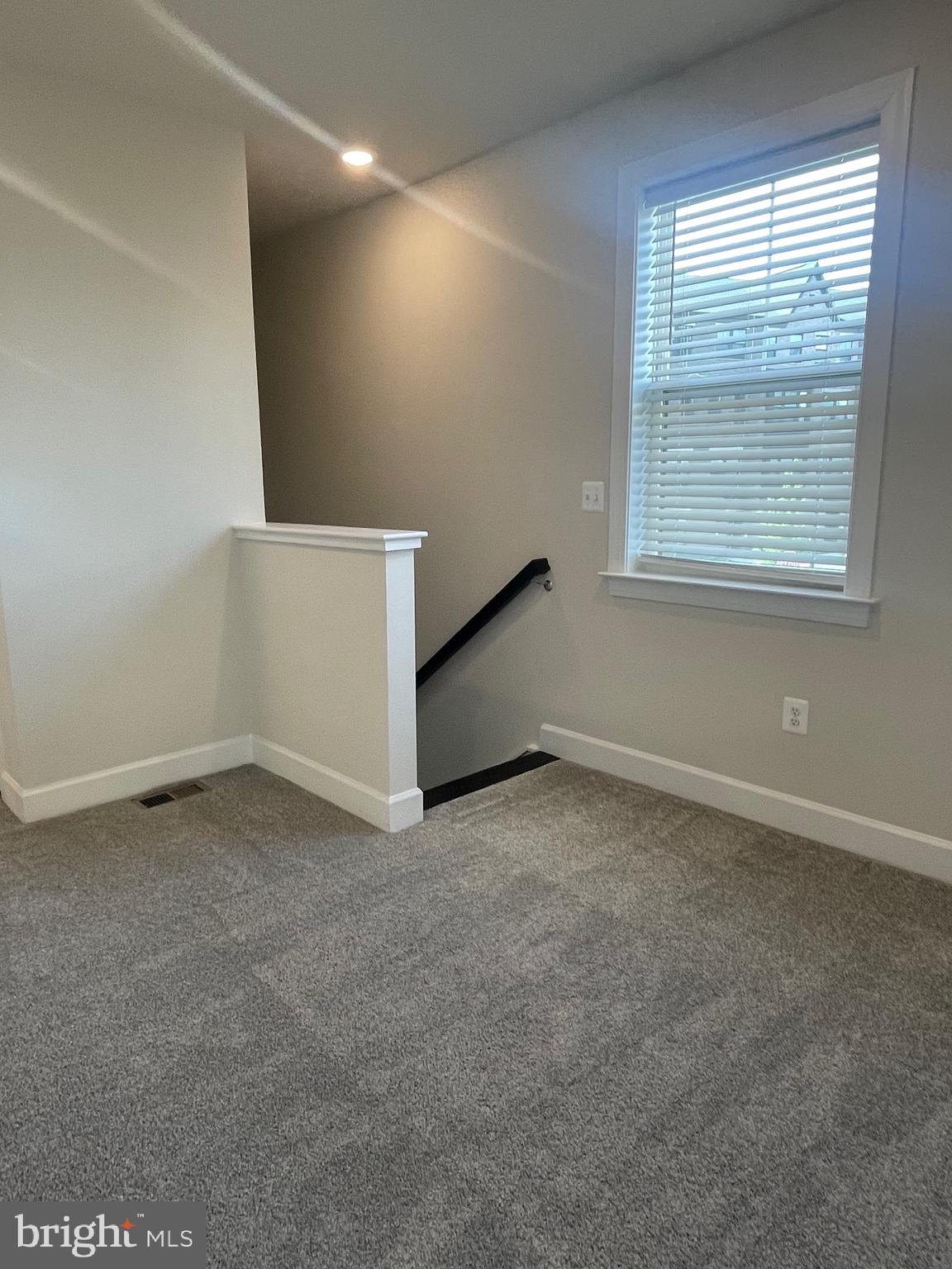 MOOREFIELD STATION - Residential Lease