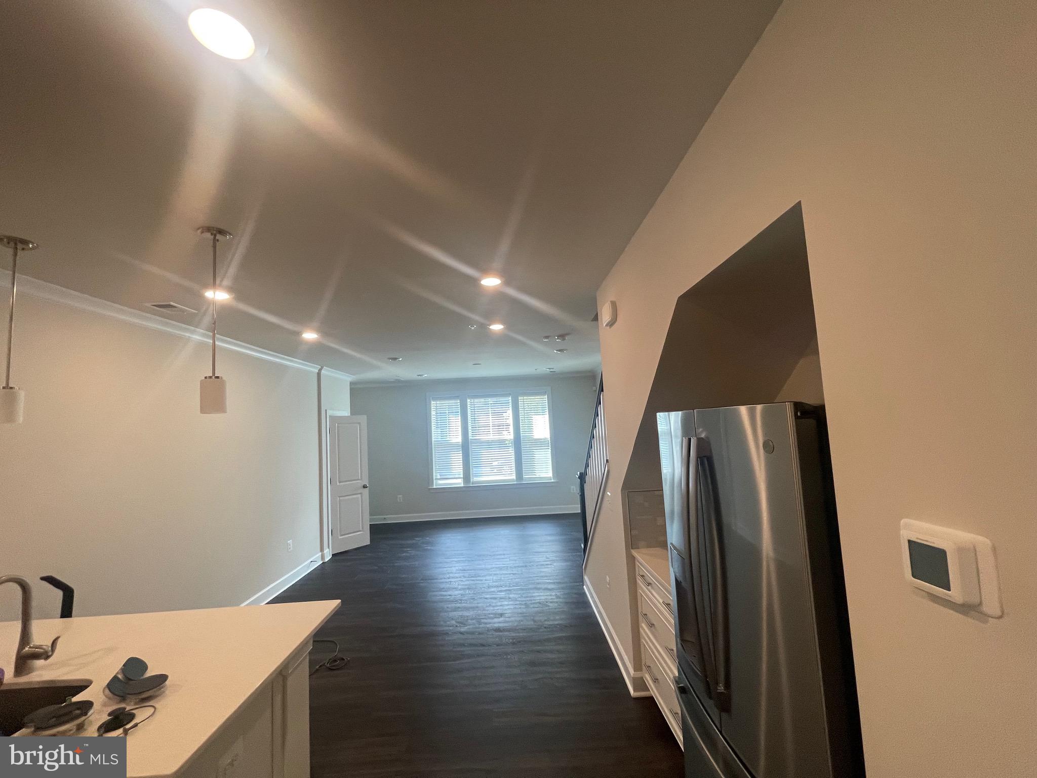 MOOREFIELD STATION - Residential Lease