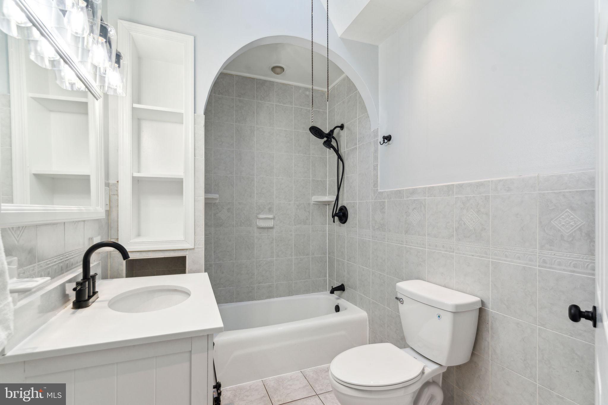 MARCONI PARK EAST - Residential