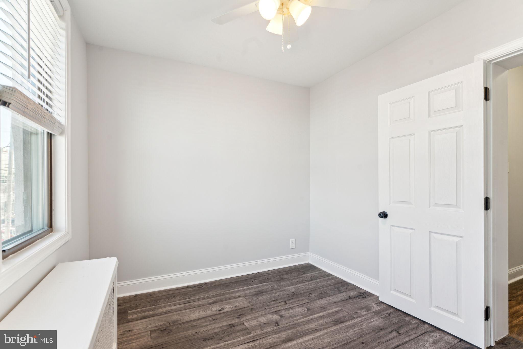 MARCONI PARK EAST - Residential