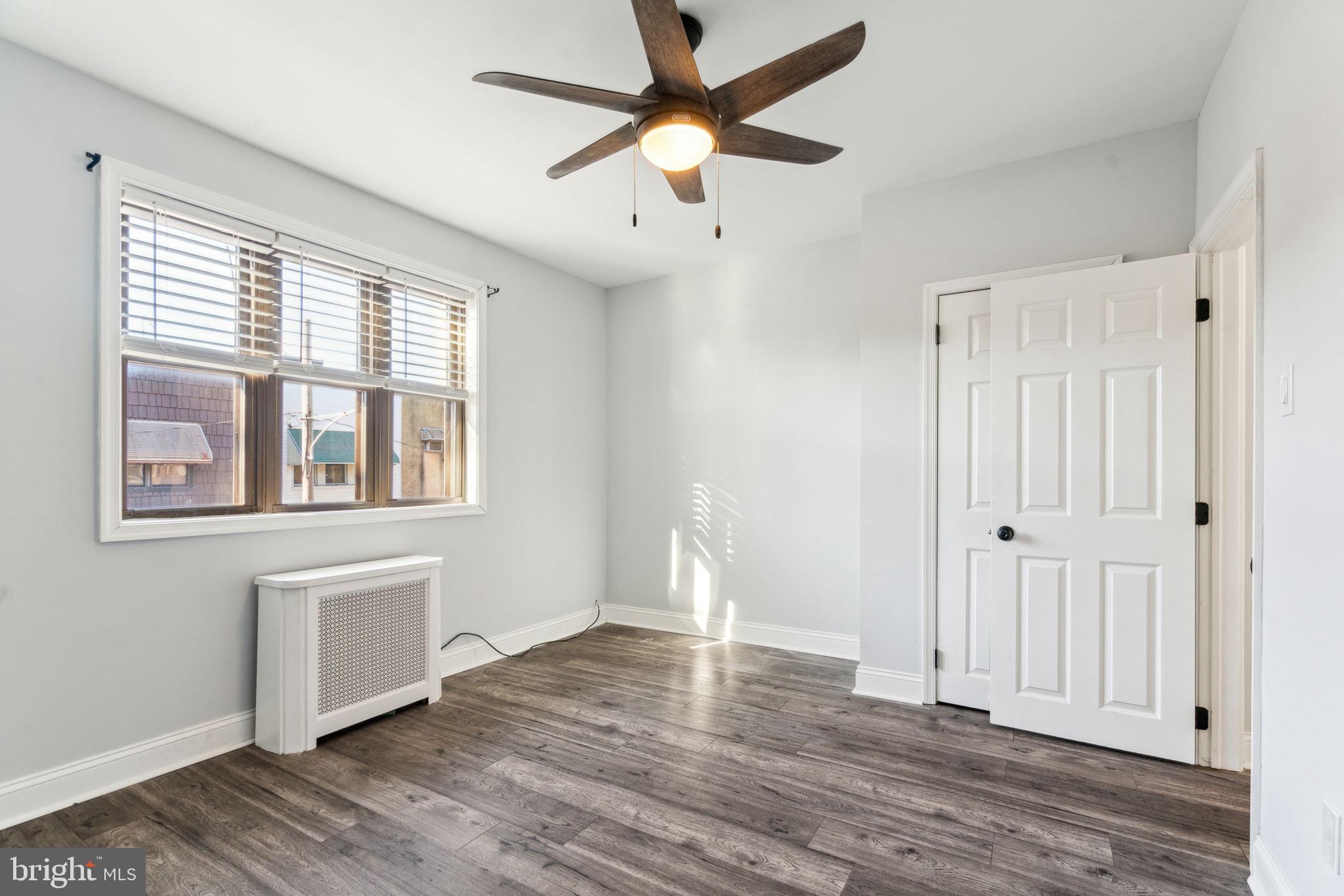 MARCONI PARK EAST - Residential