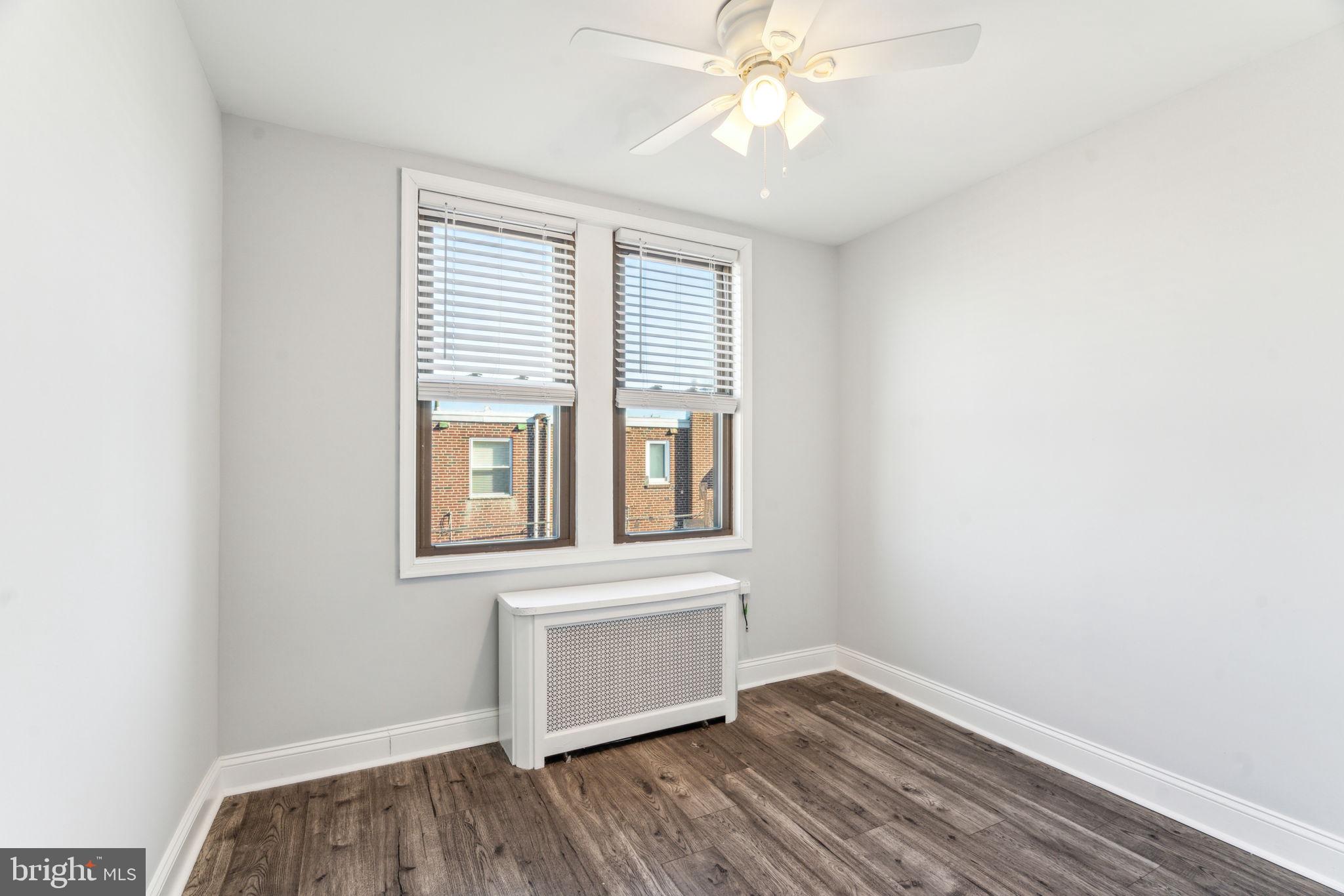 MARCONI PARK EAST - Residential