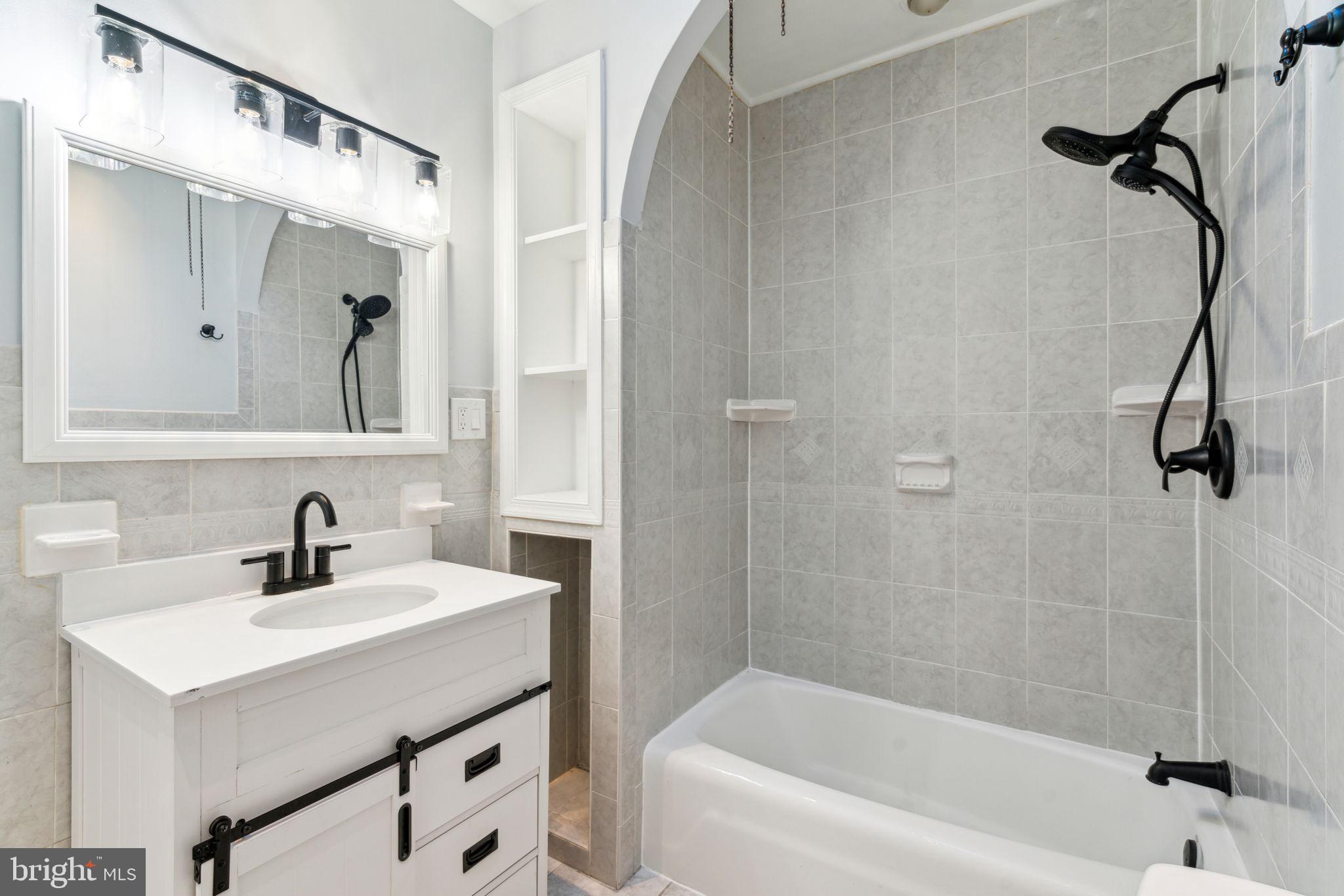 MARCONI PARK EAST - Residential