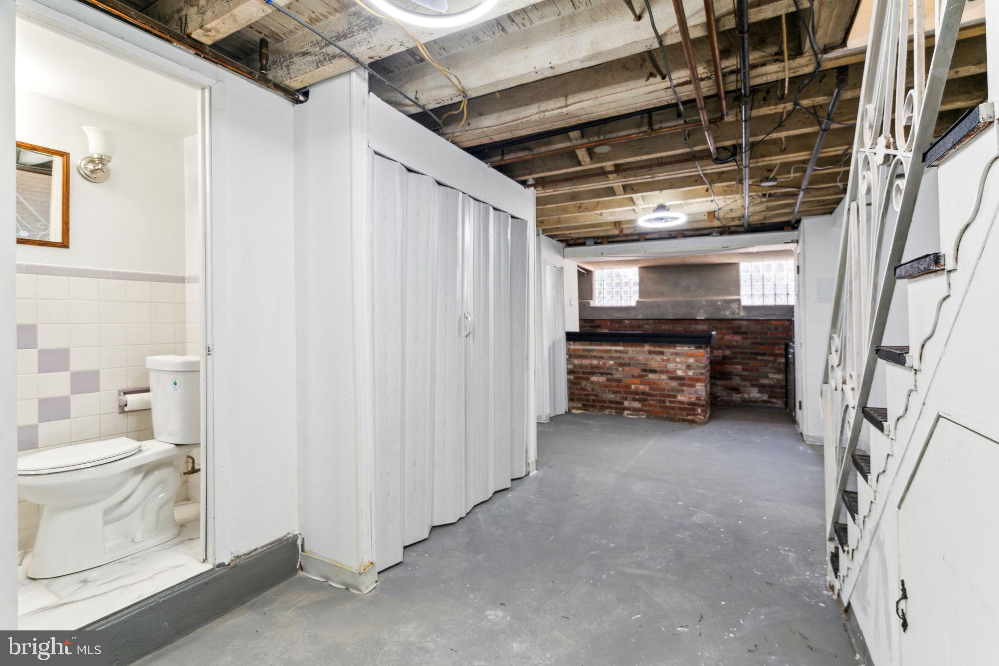 MARCONI PARK EAST - Residential