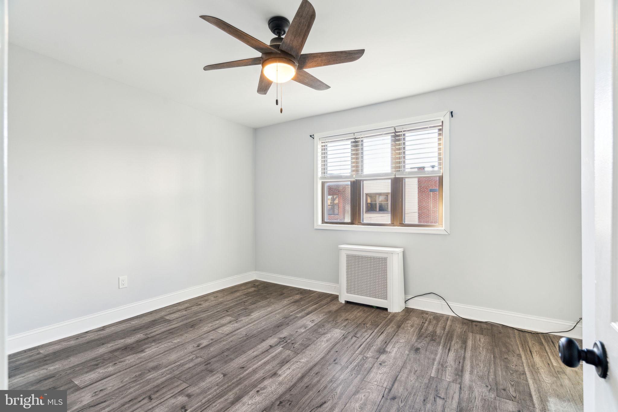 MARCONI PARK EAST - Residential