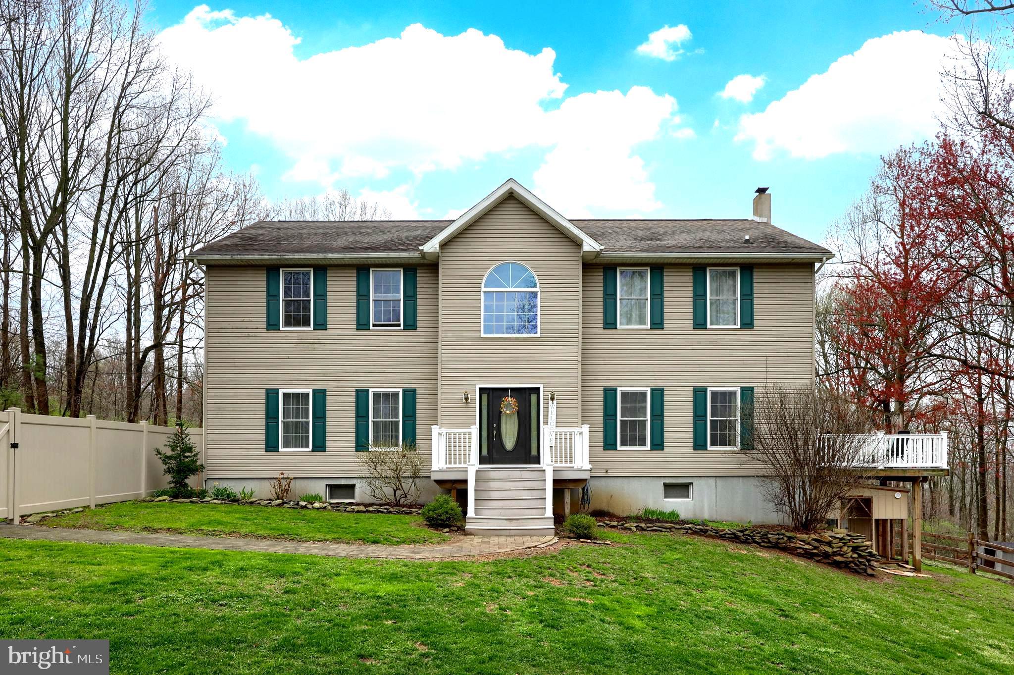 114 MOORE LANE