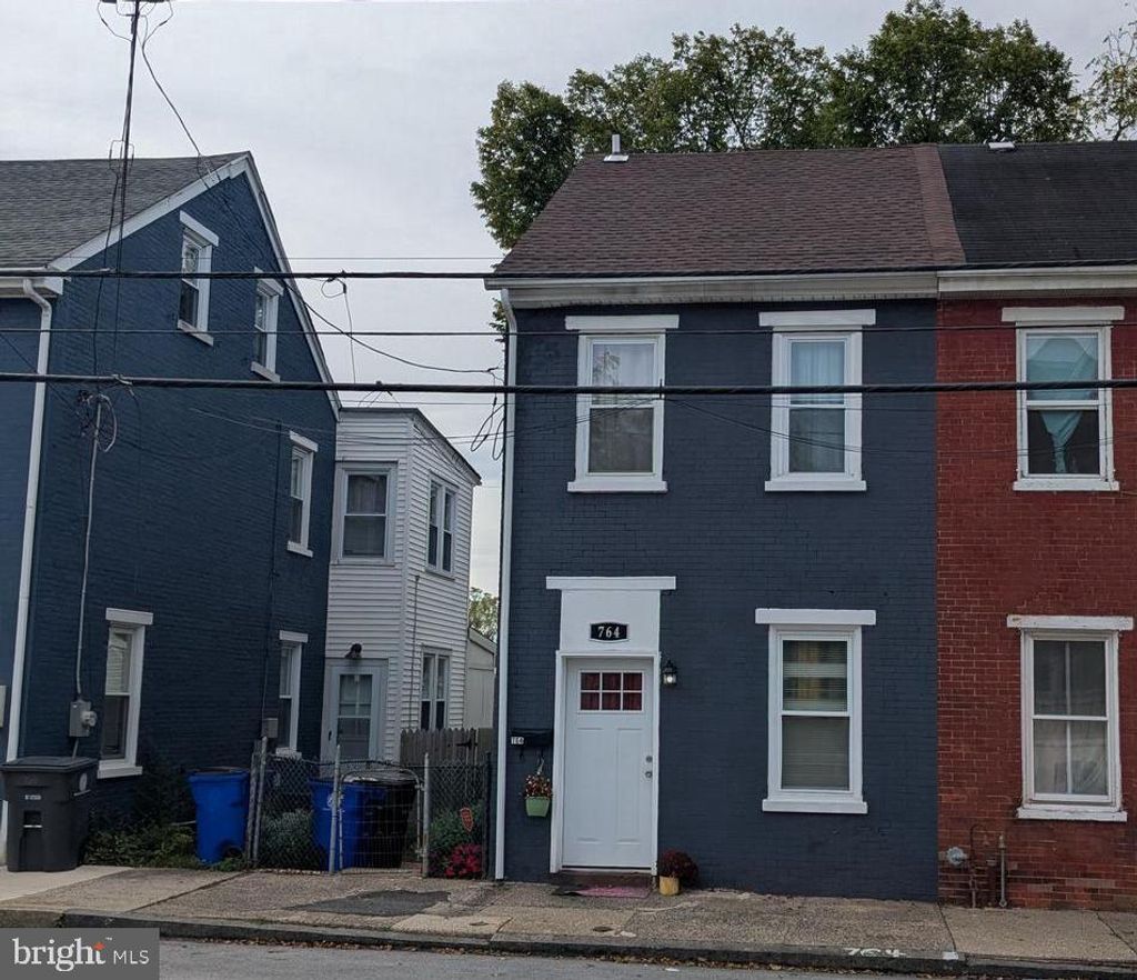 Photo of 764 Queen Street, POTTSTOWN, PA 19464 (MLS # PAMC2156422)