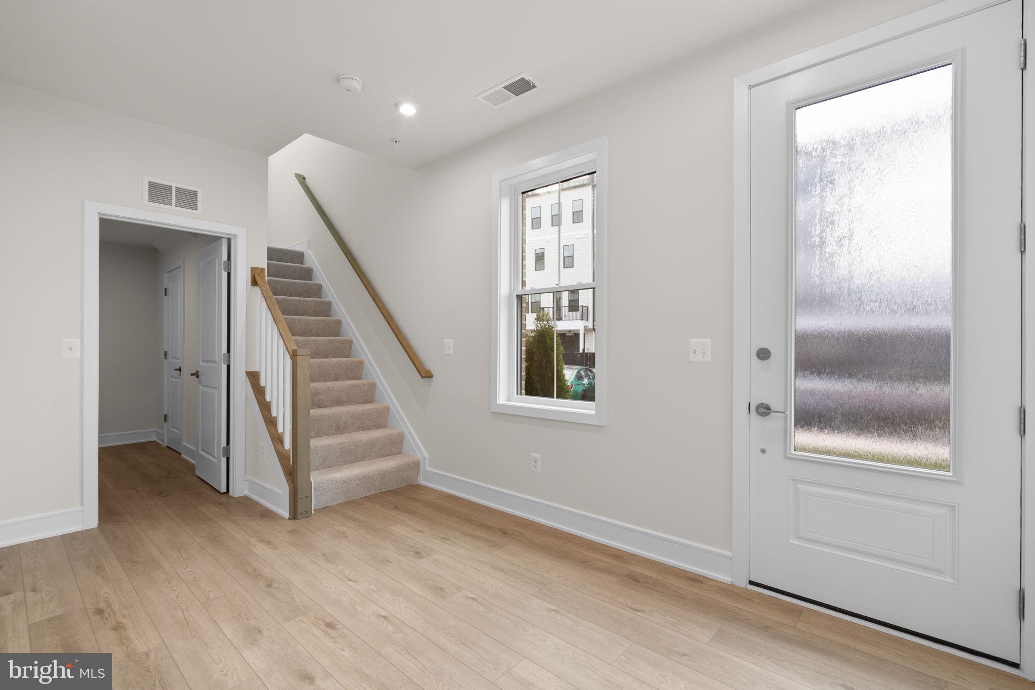 DEMOTT & SILVER - Residential