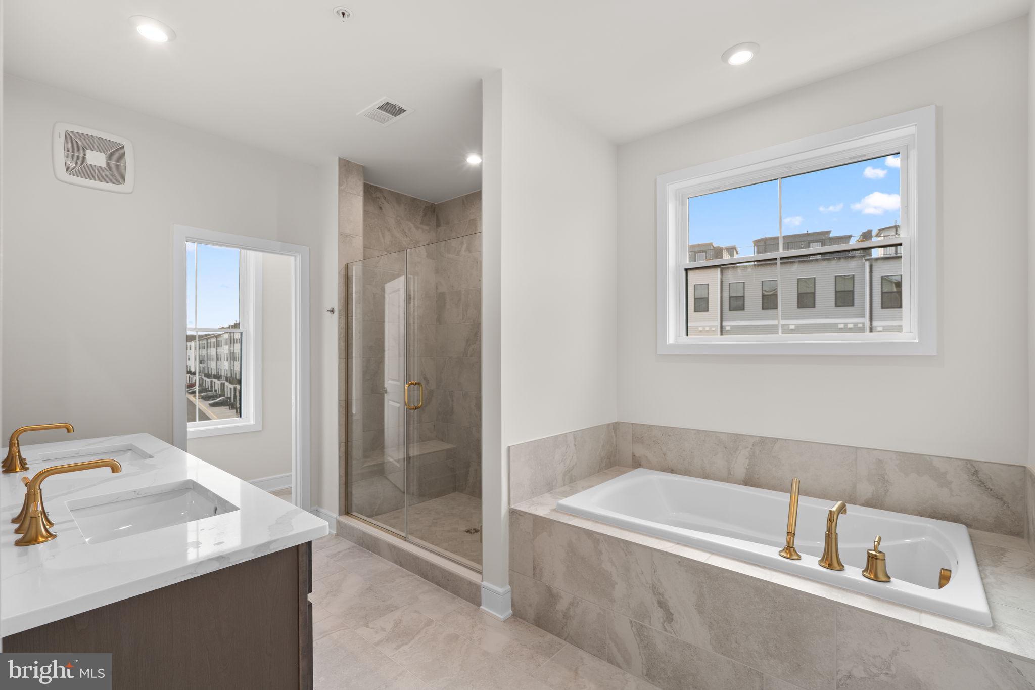 DEMOTT & SILVER - Residential