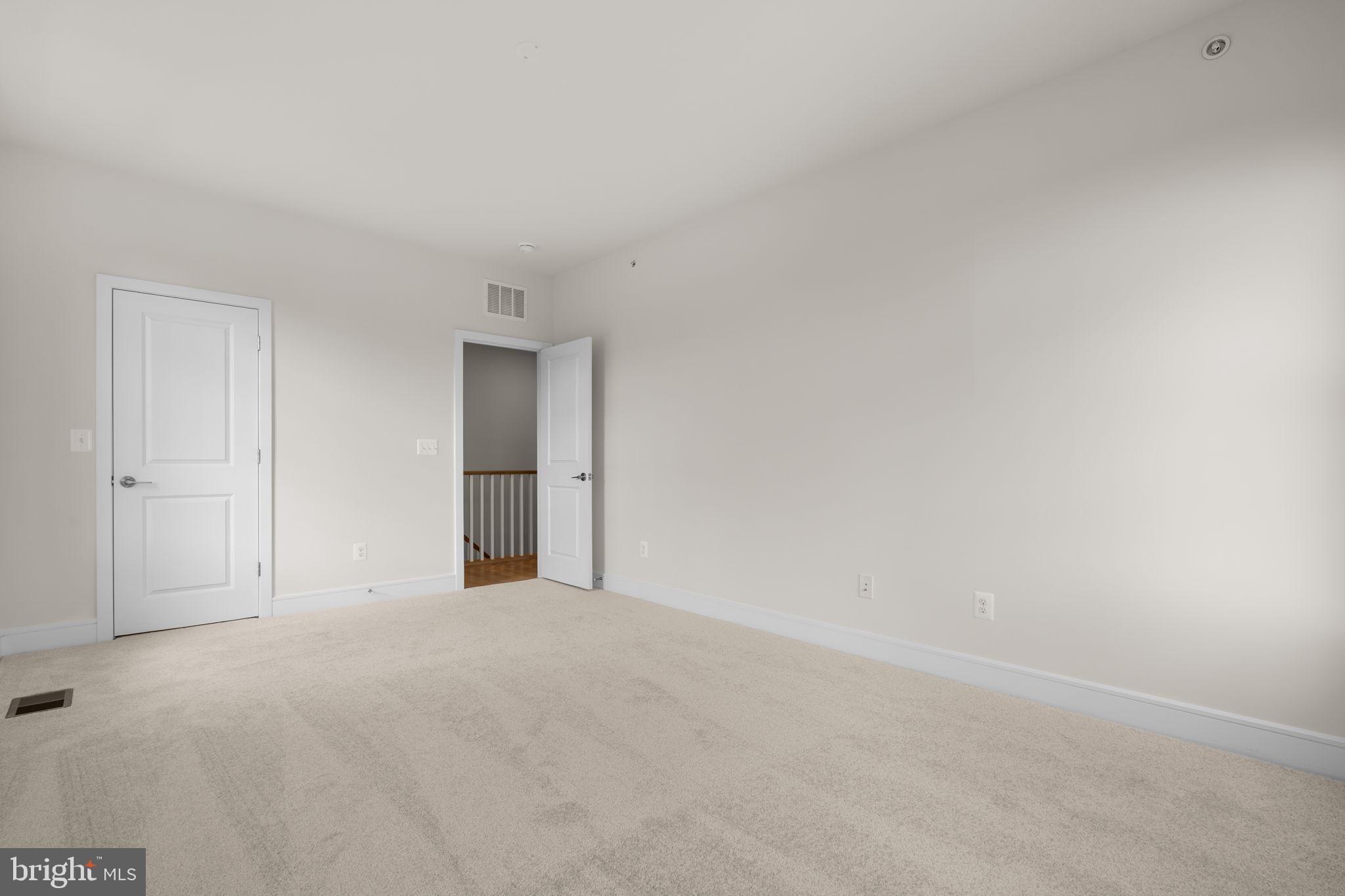 DEMOTT & SILVER - Residential