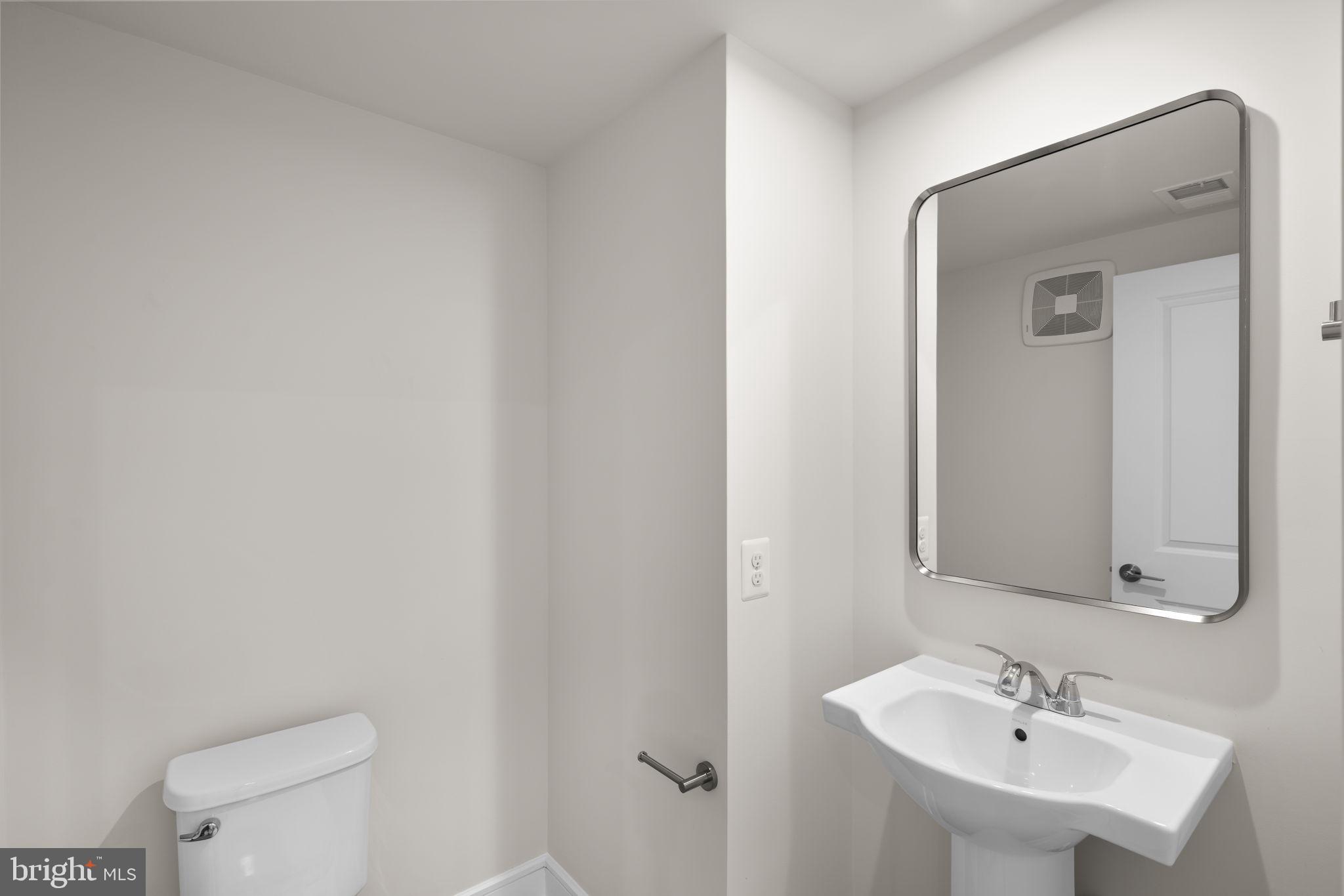 DEMOTT & SILVER - Residential