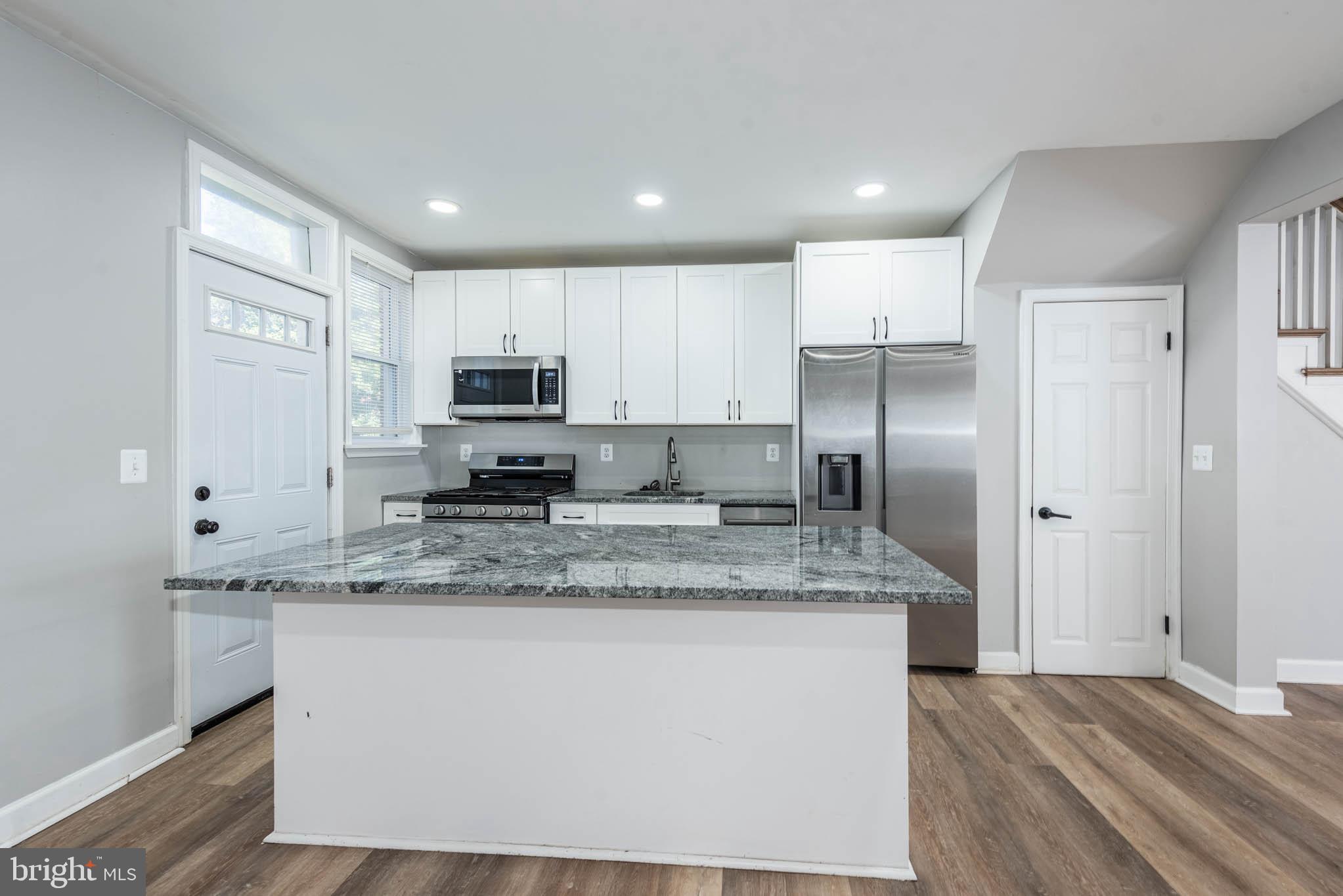 BELAIR-EDISON - Residential