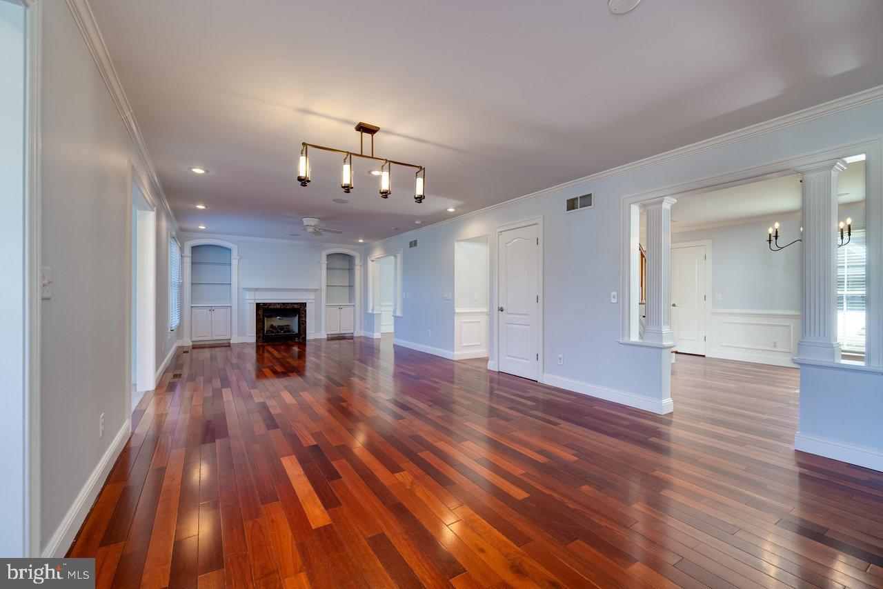 BARRINGTON - Residential