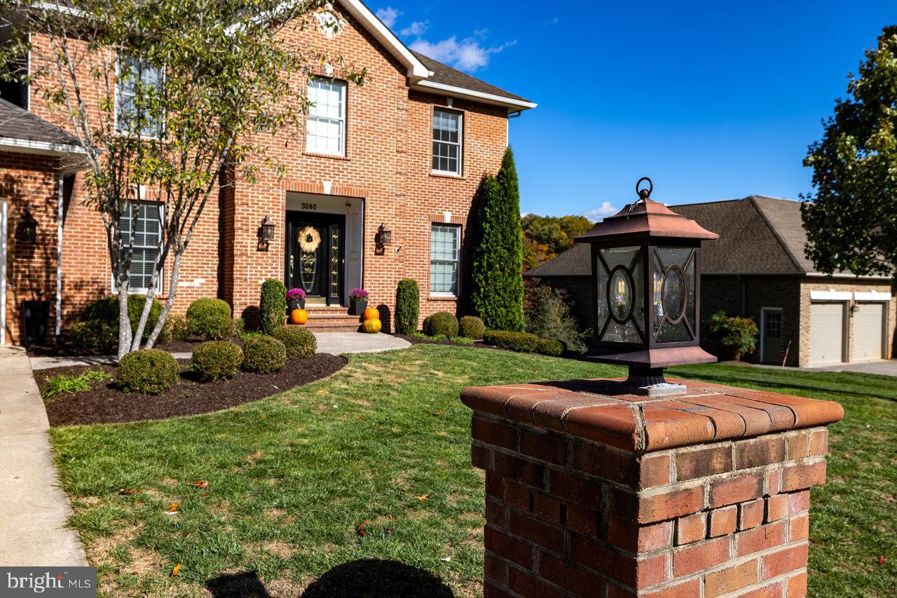 BARRINGTON - Residential