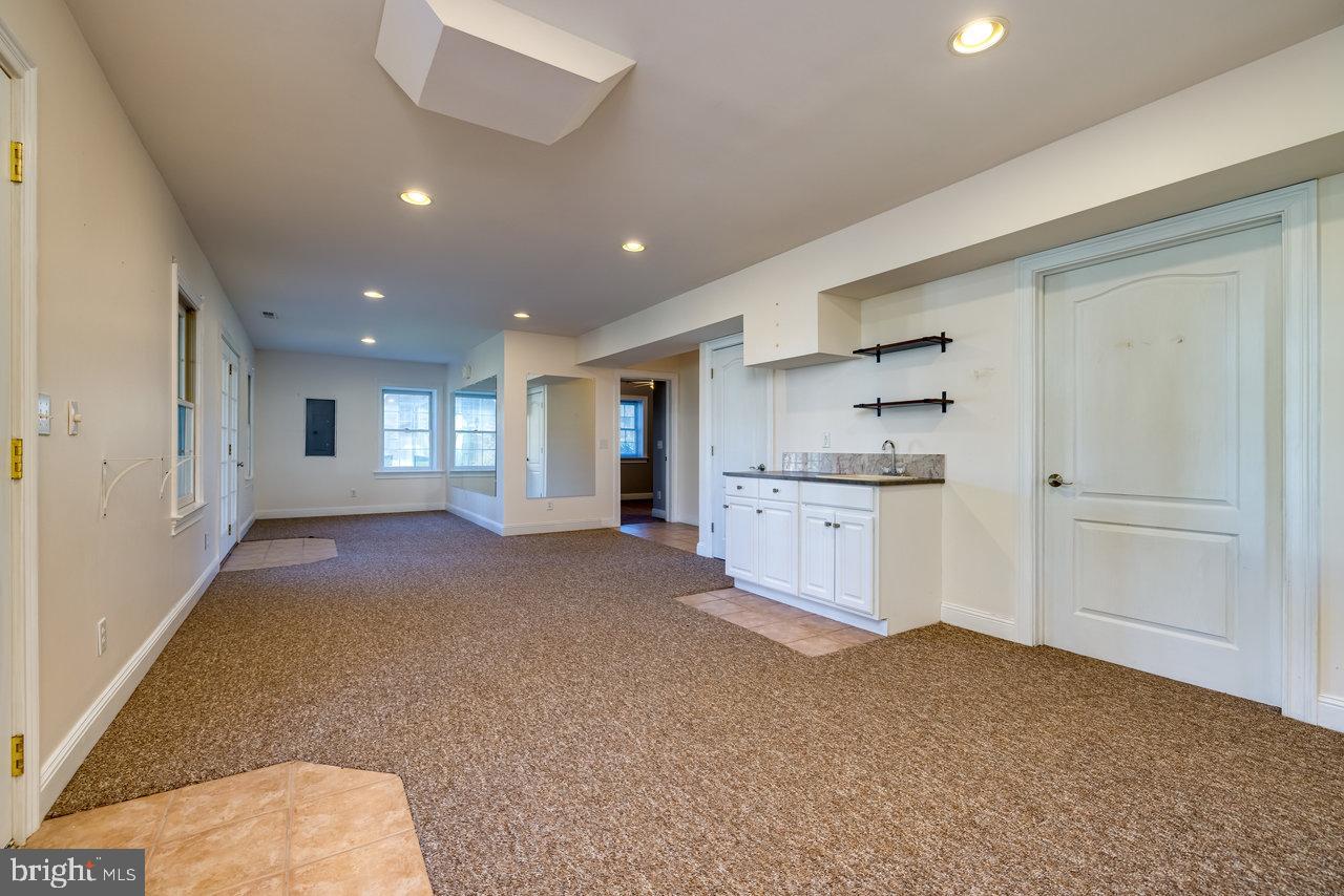 BARRINGTON - Residential