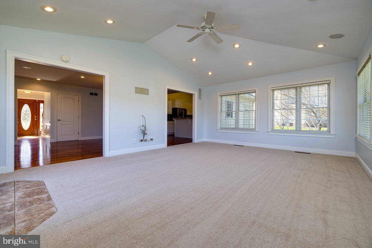 BARRINGTON - Residential