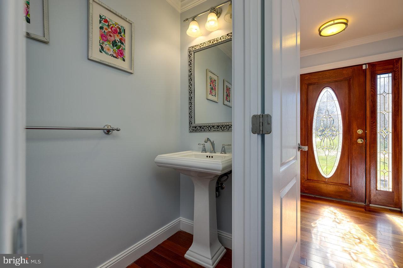 BARRINGTON - Residential