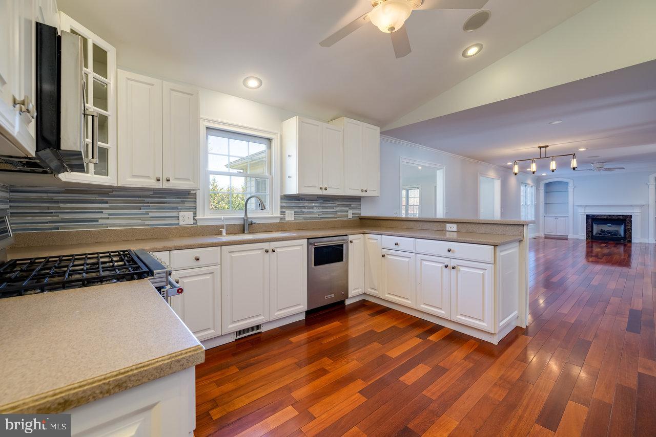 BARRINGTON - Residential