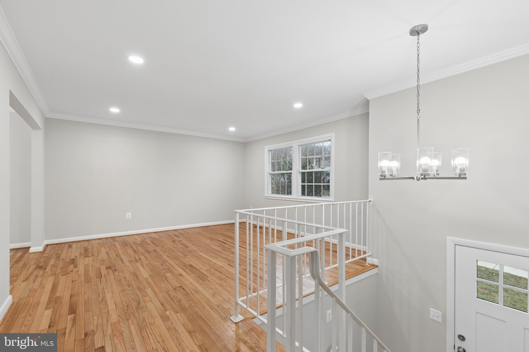 FORT WASHINGTON - Residential