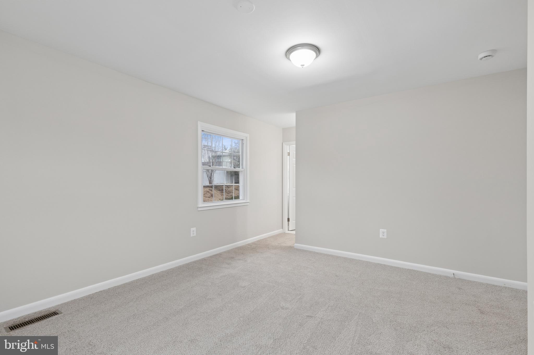 FORT WASHINGTON - Residential