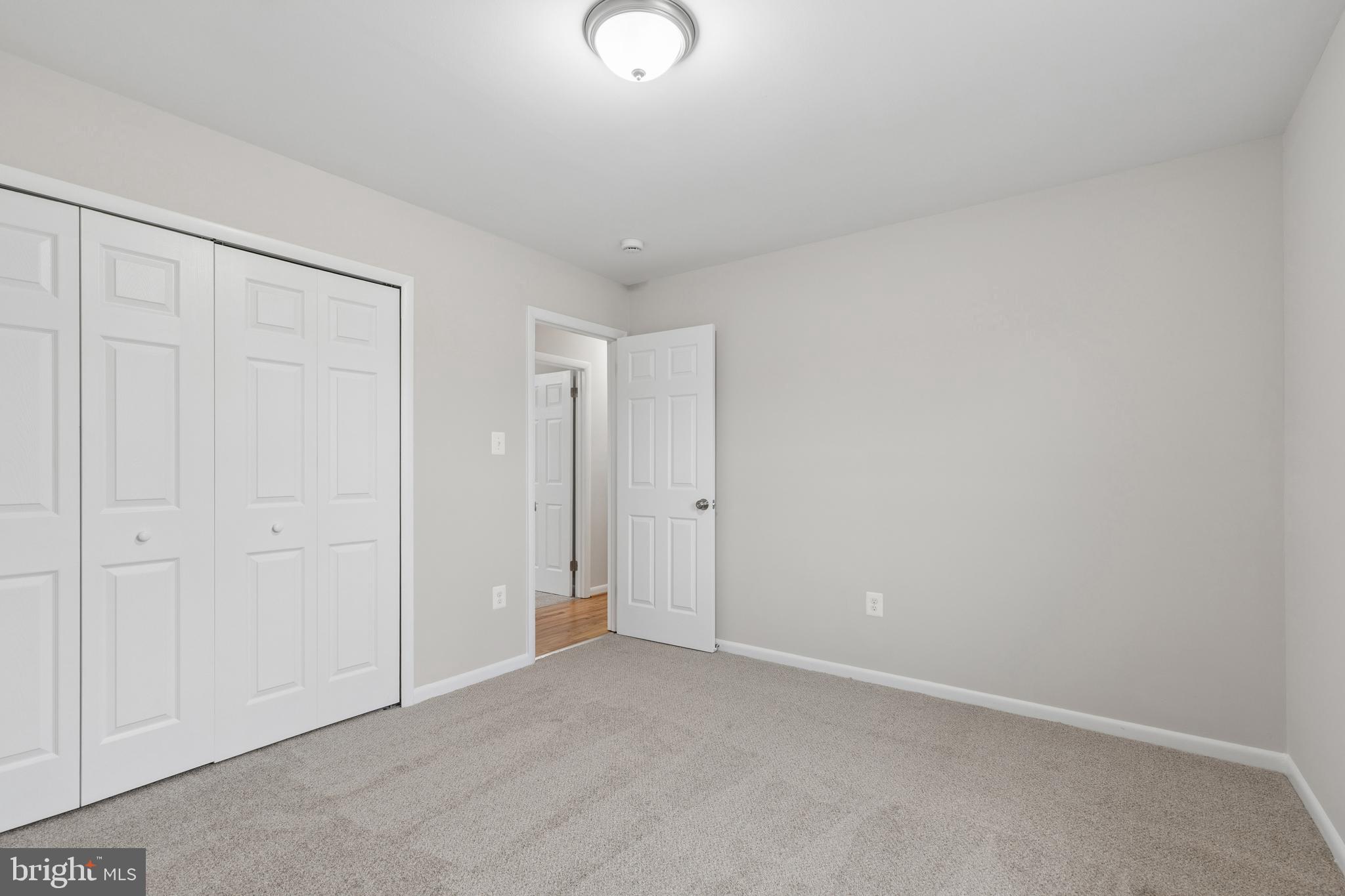 FORT WASHINGTON - Residential