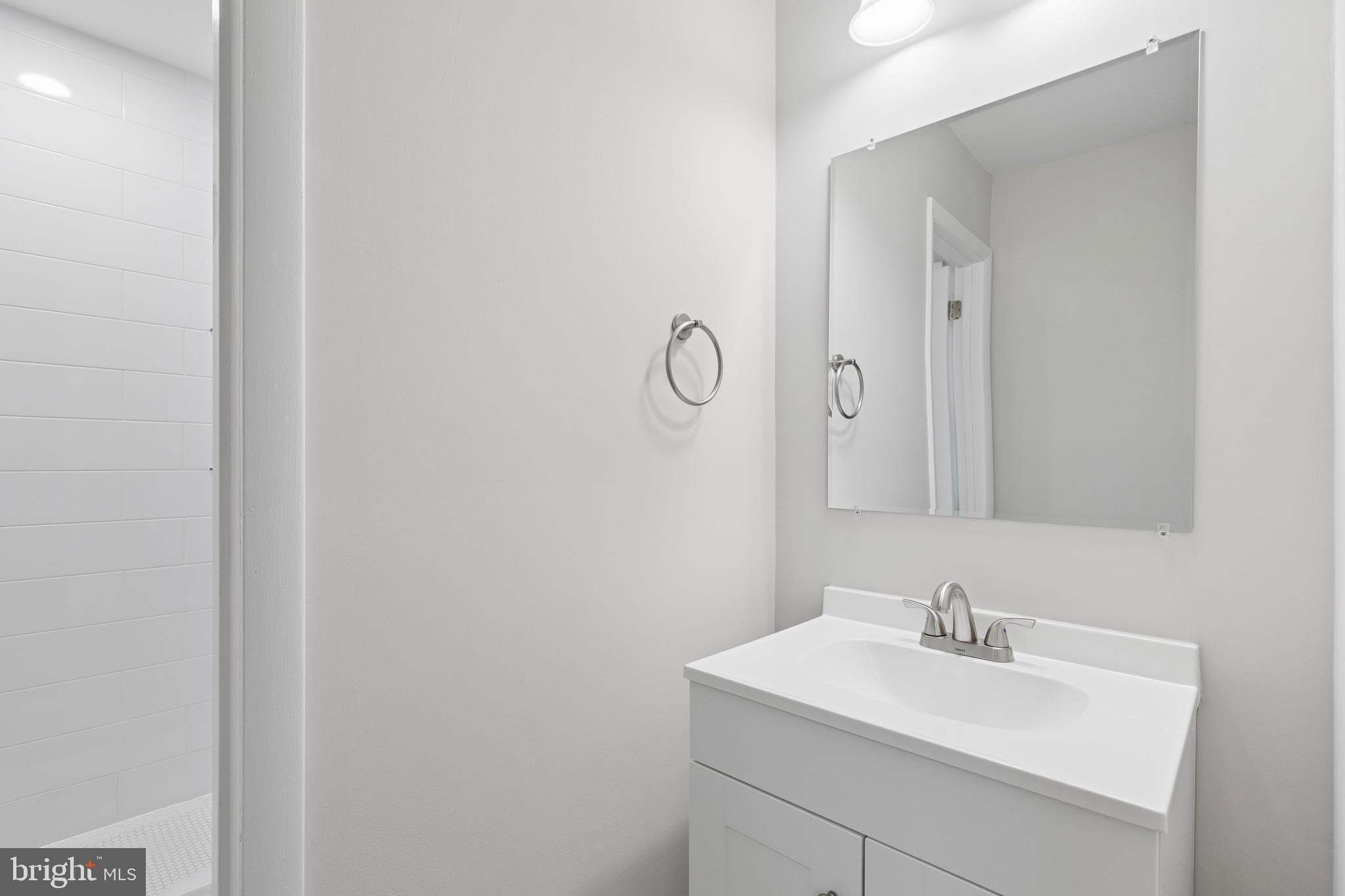 FORT WASHINGTON - Residential