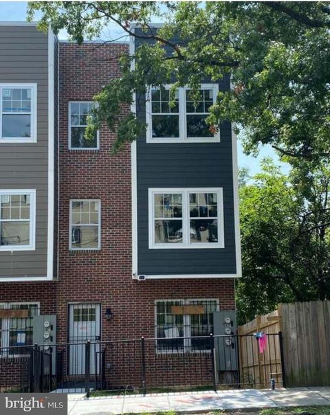 6003 EADS STREET NE WASHINGTON DC 20019