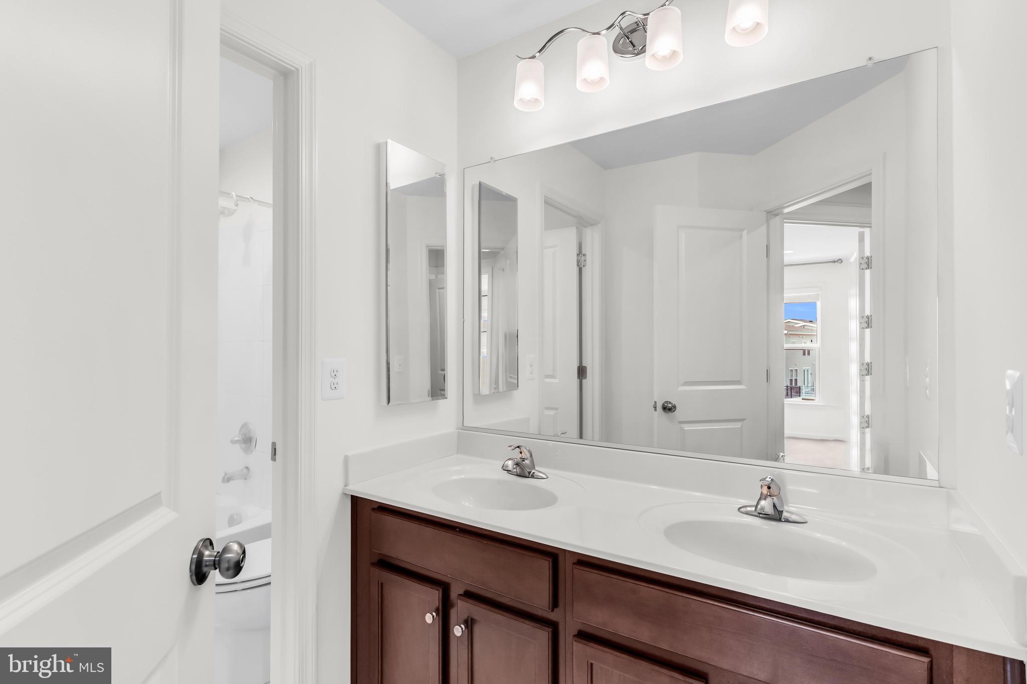 BRAMBLETON - Residential