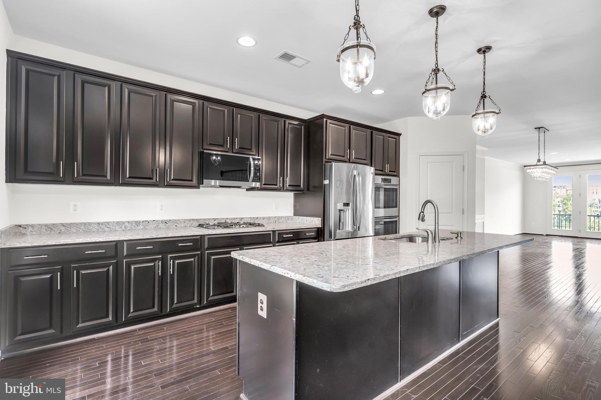 BRAMBLETON - Residential