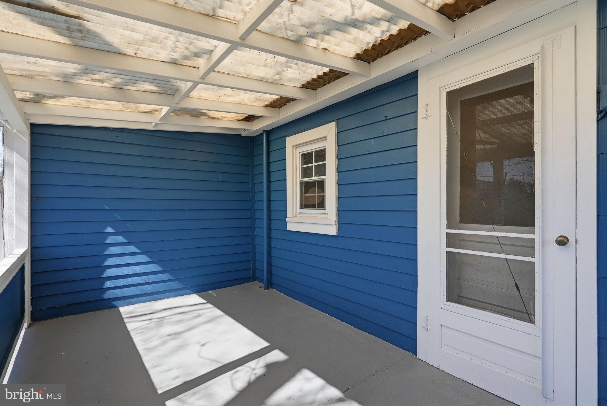 NON AVAILABLE - Residential