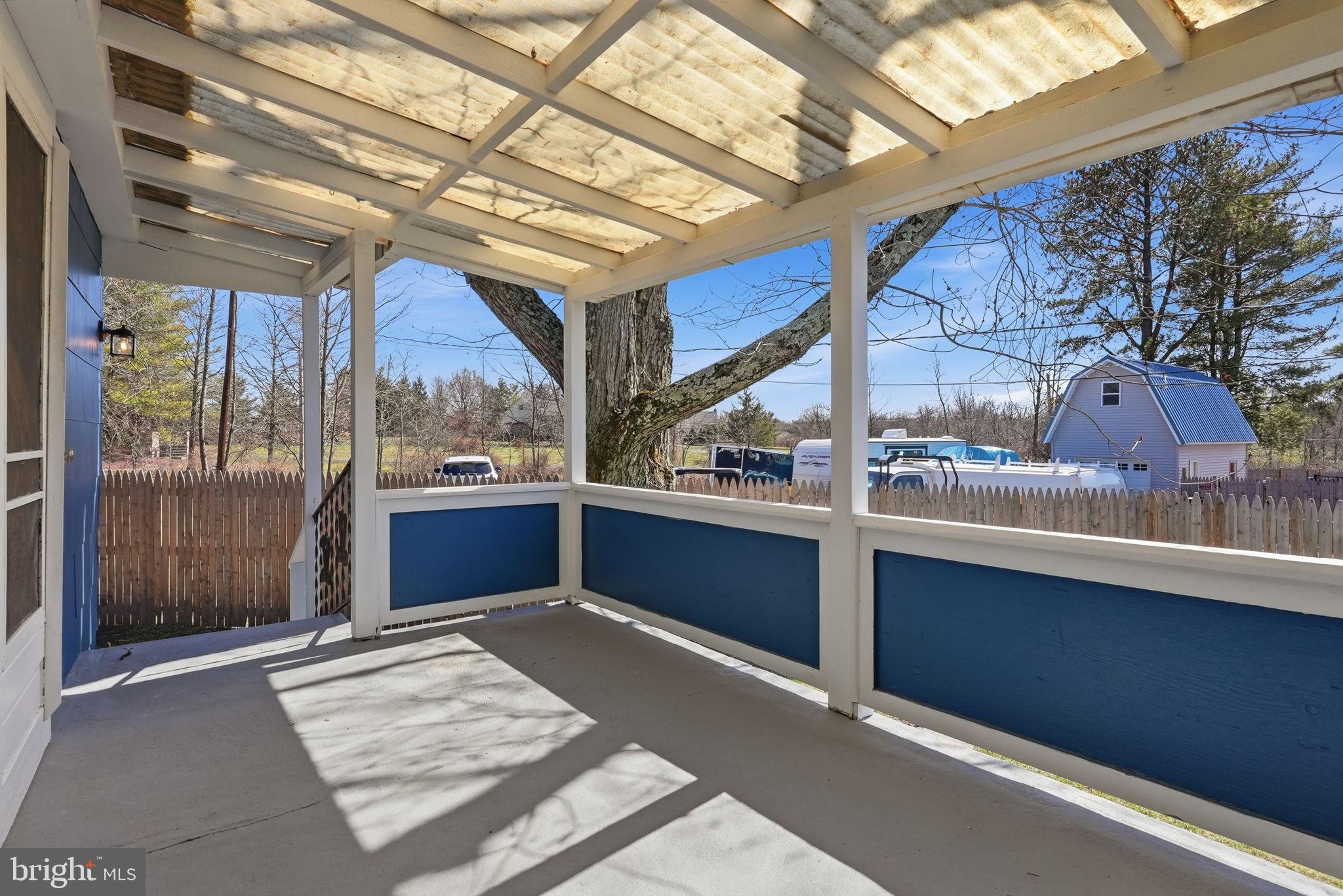 NON AVAILABLE - Residential