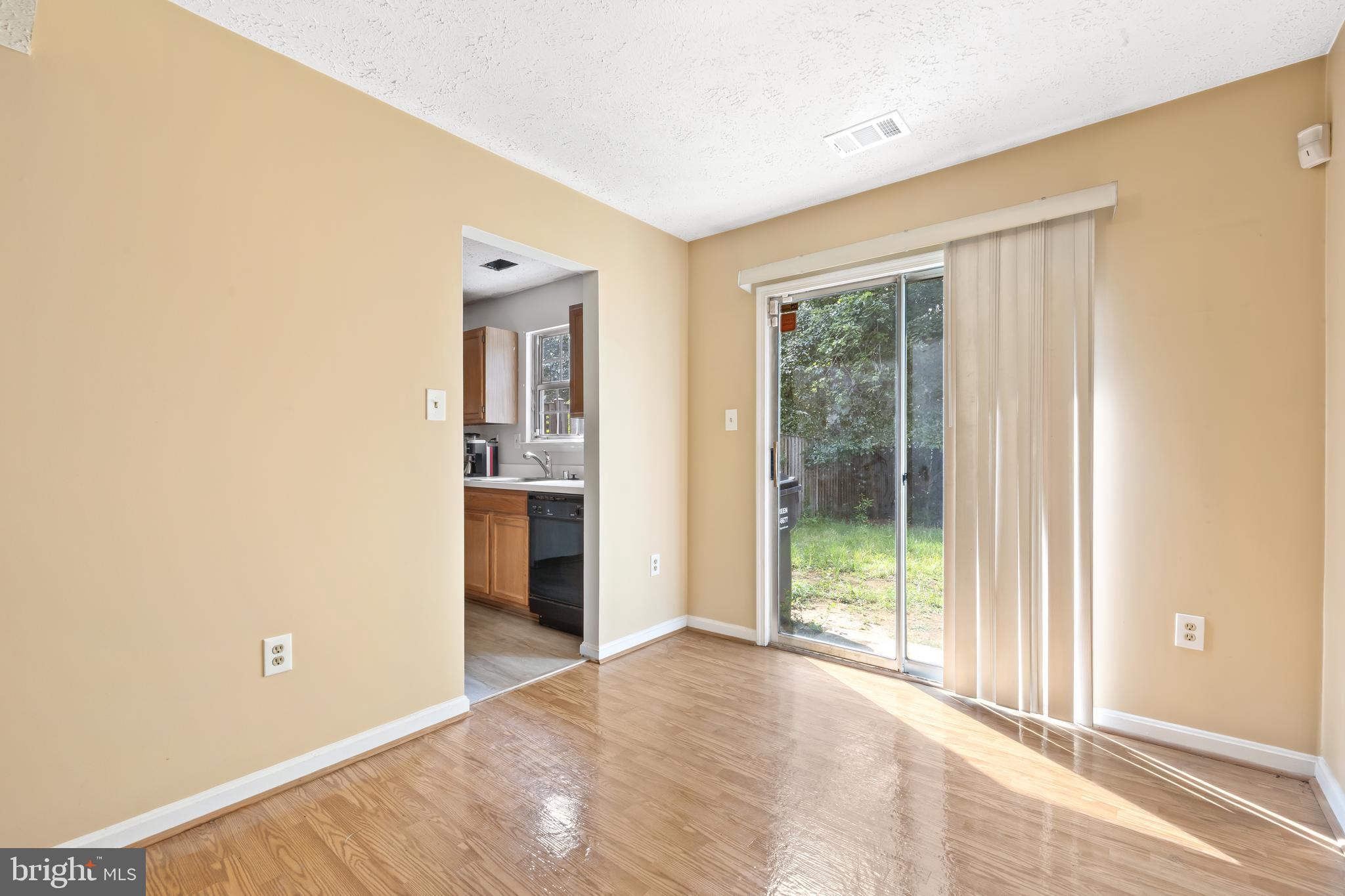 DORCHESTER - Residential