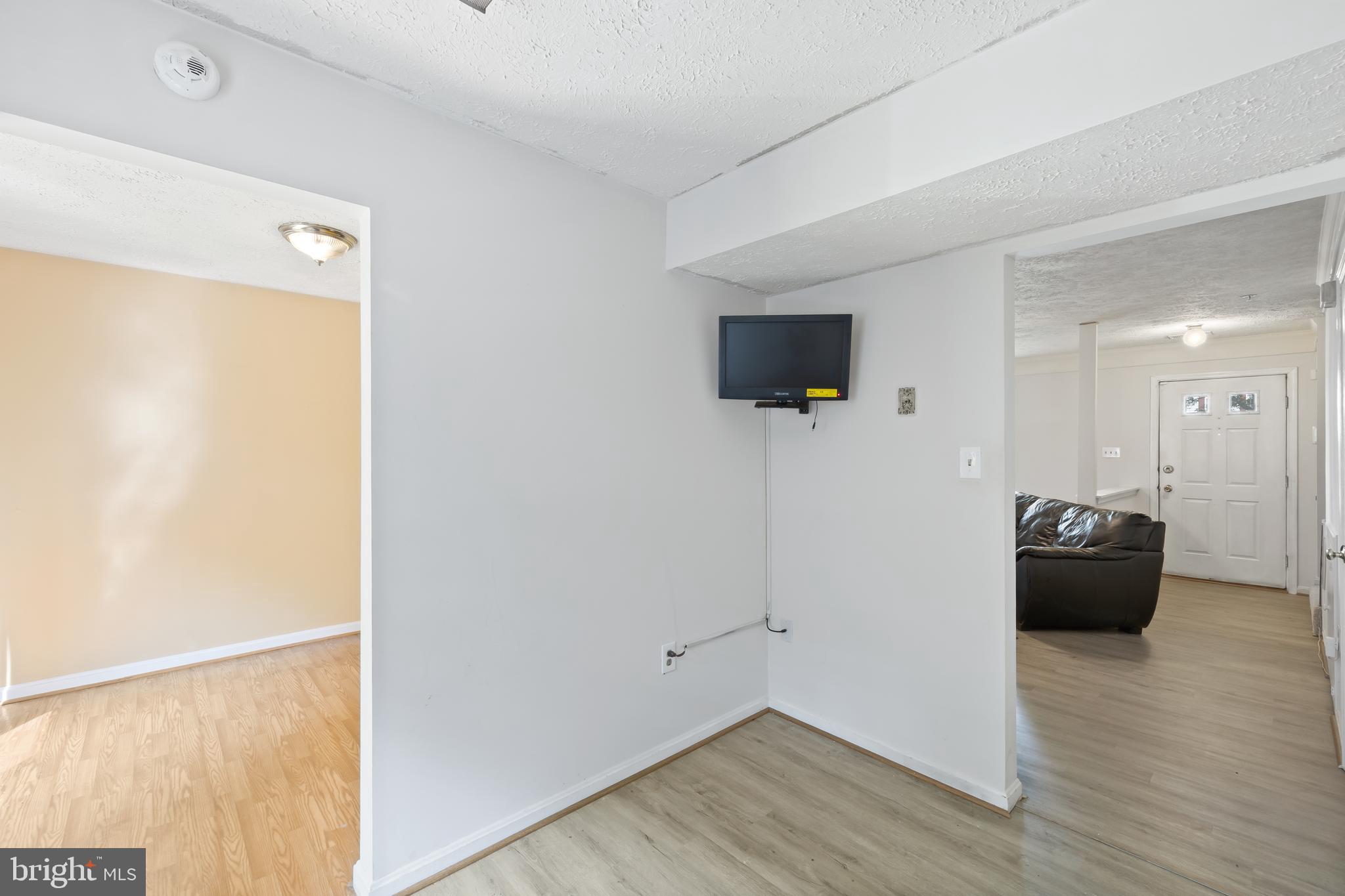 DORCHESTER - Residential