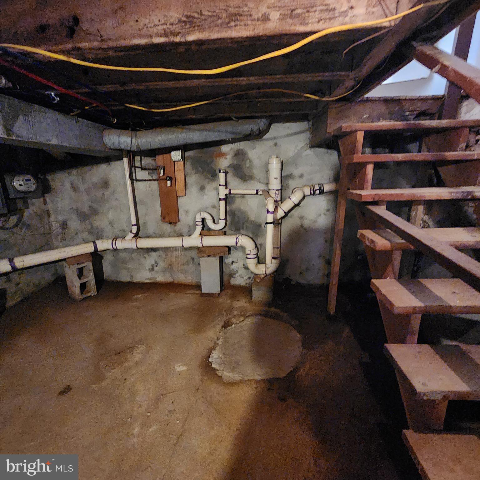 MANTUA - Residential