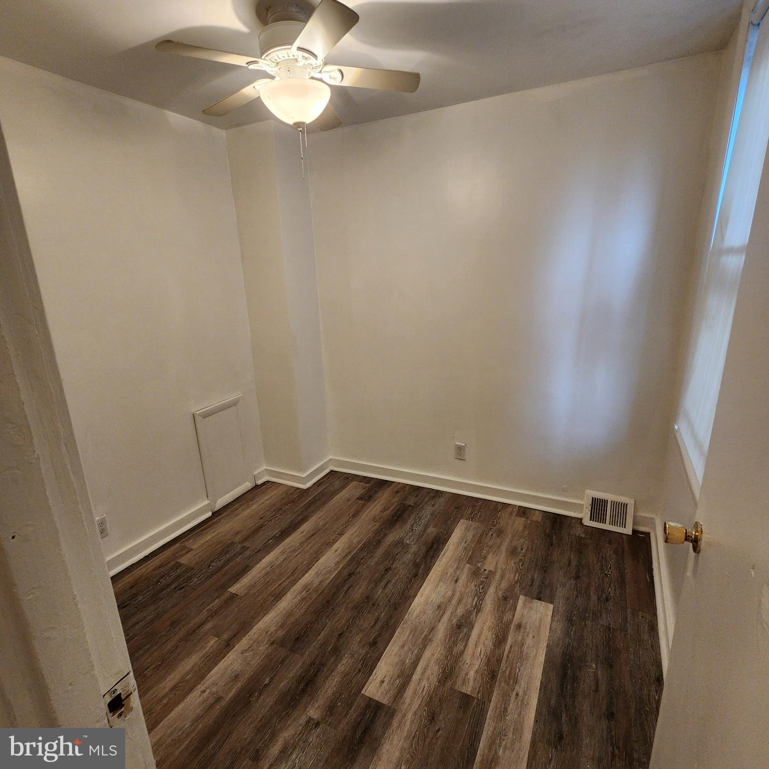 MANTUA - Residential