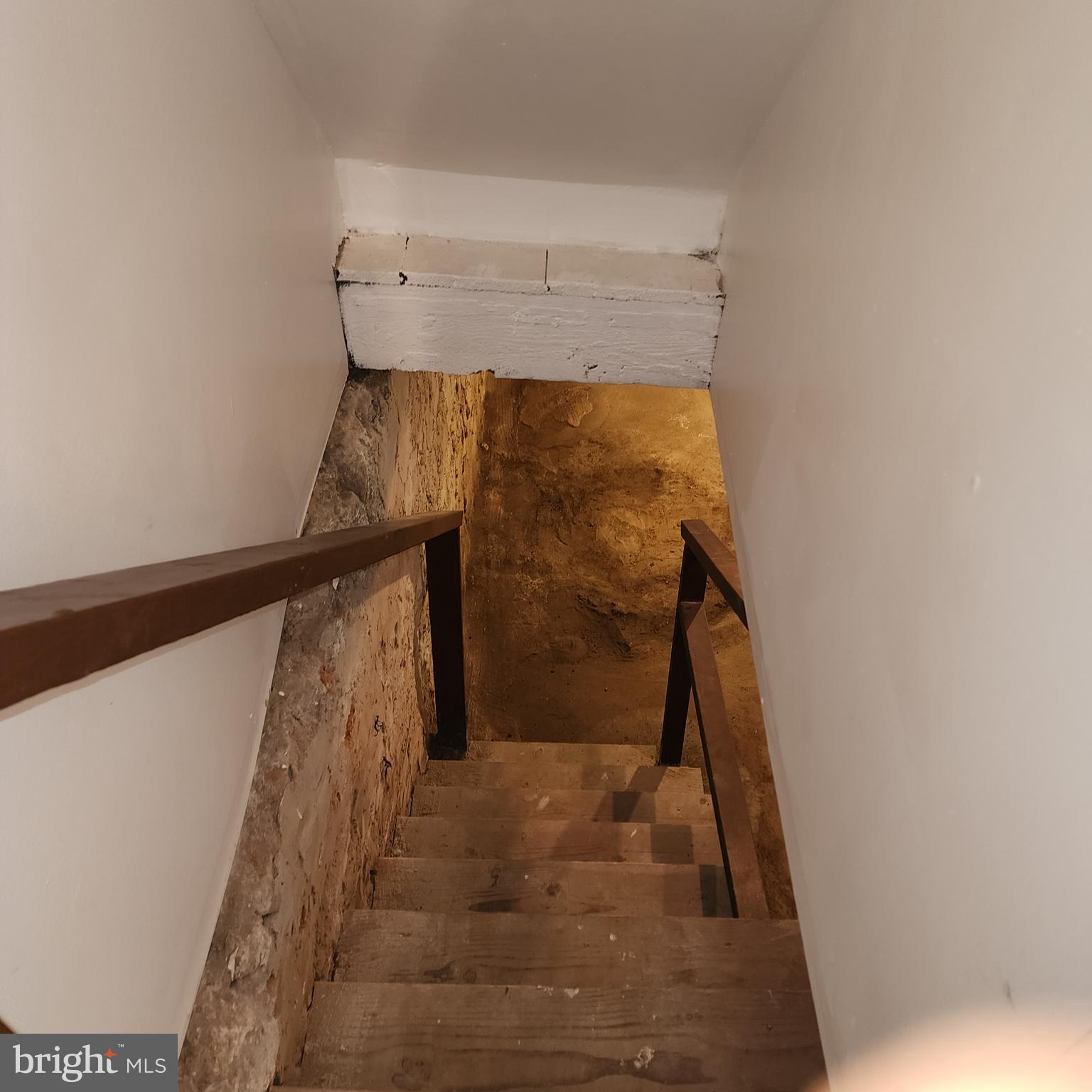 MANTUA - Residential