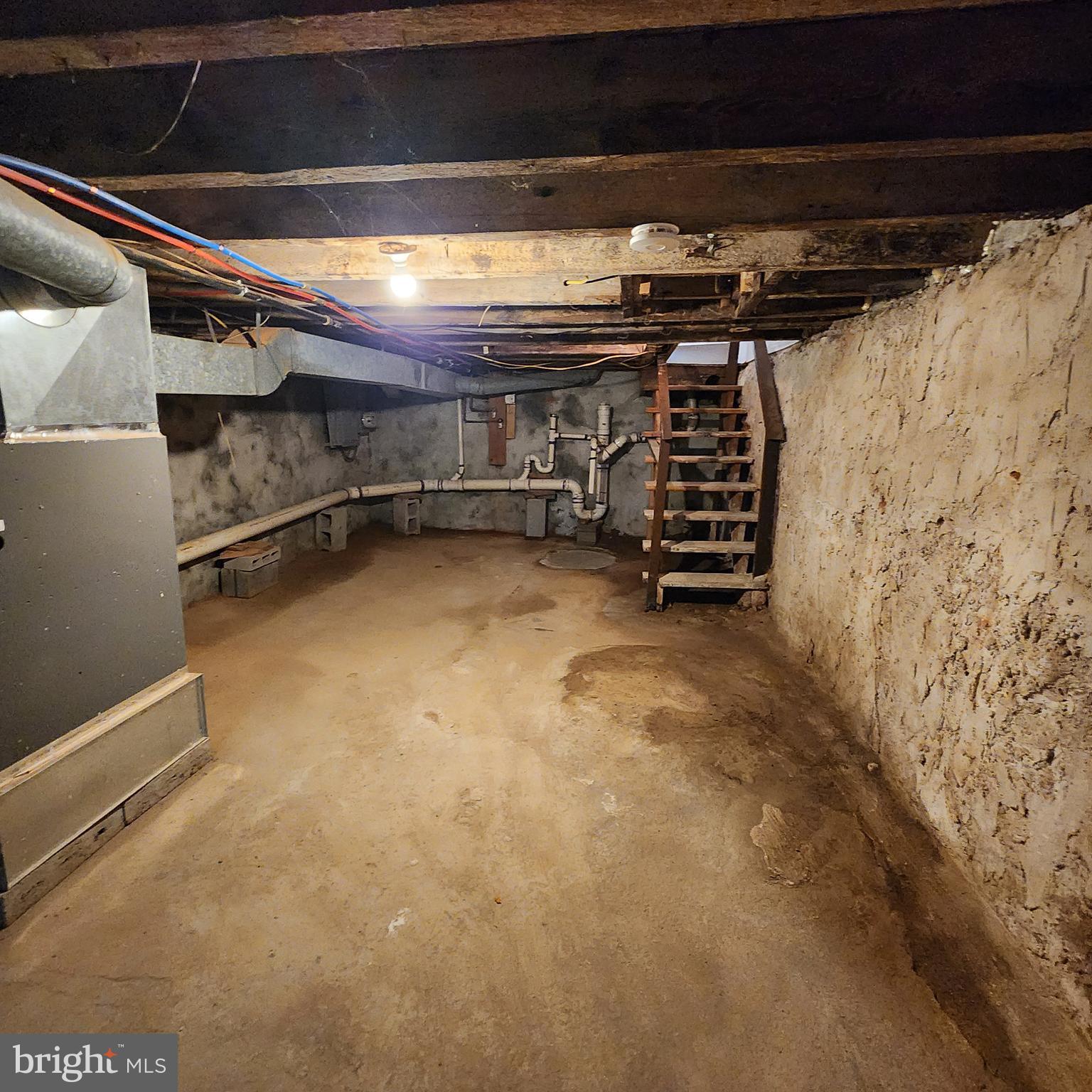 MANTUA - Residential