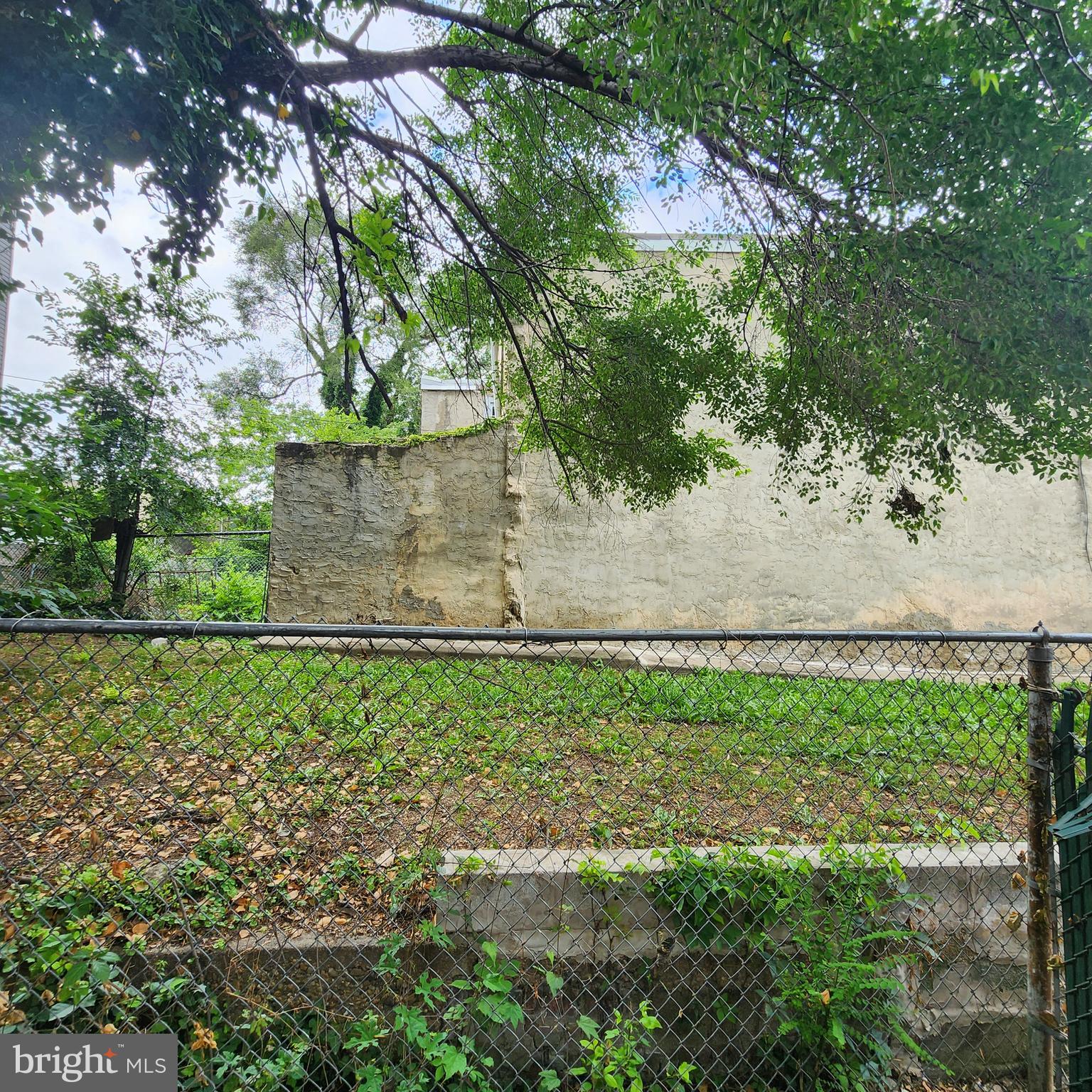 MANTUA - Residential