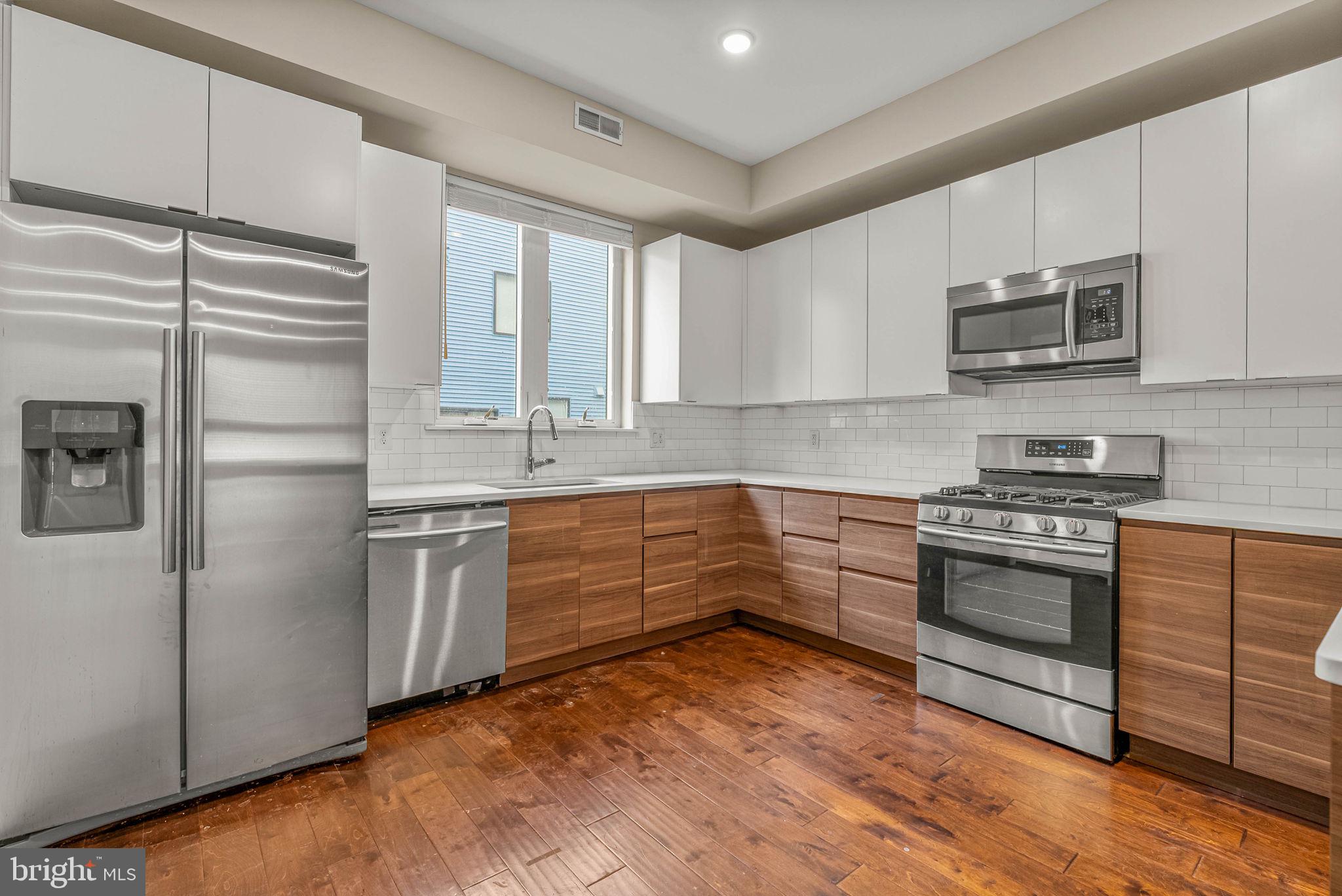 FISHTOWN - Residential