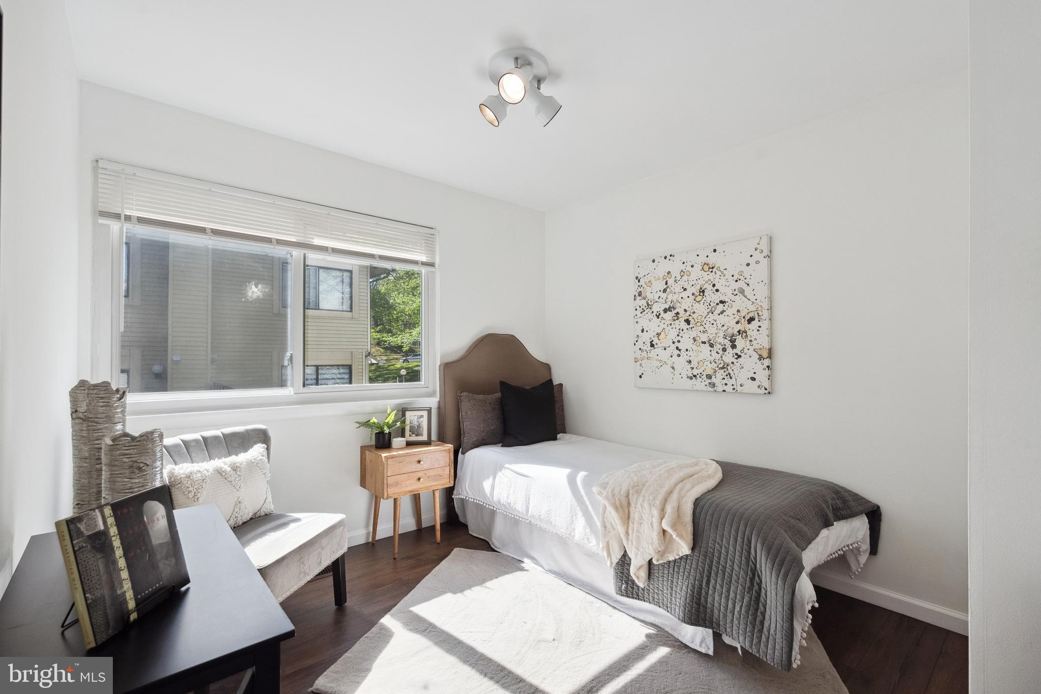 BURKE CENTRE CONSERVANCY - Residential