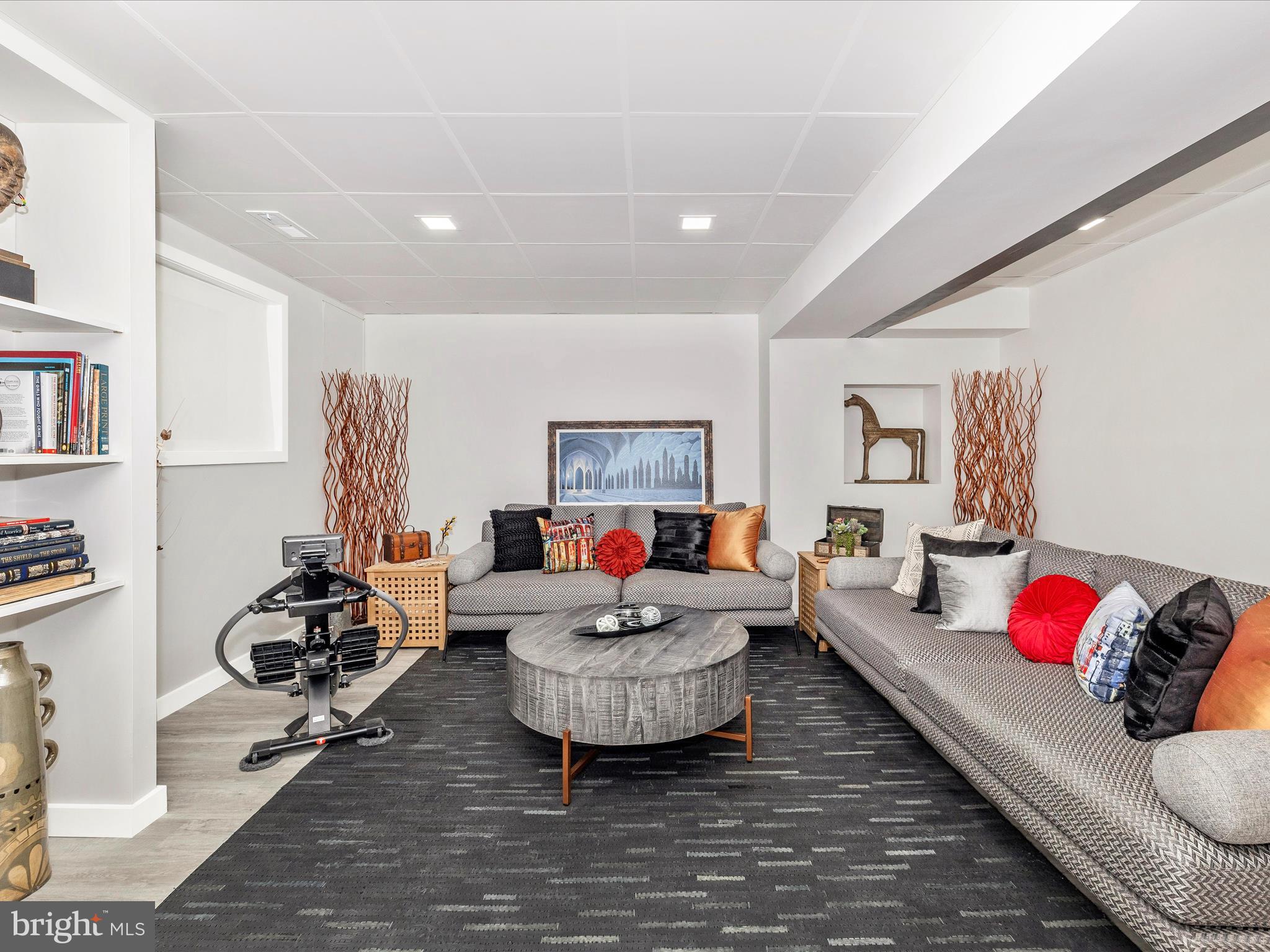 NEW MARK COMMONS - Residential