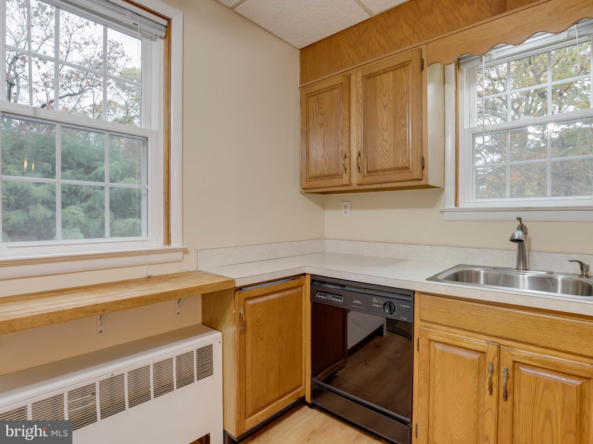 BARBARA HEIGHTS - Residential Lease