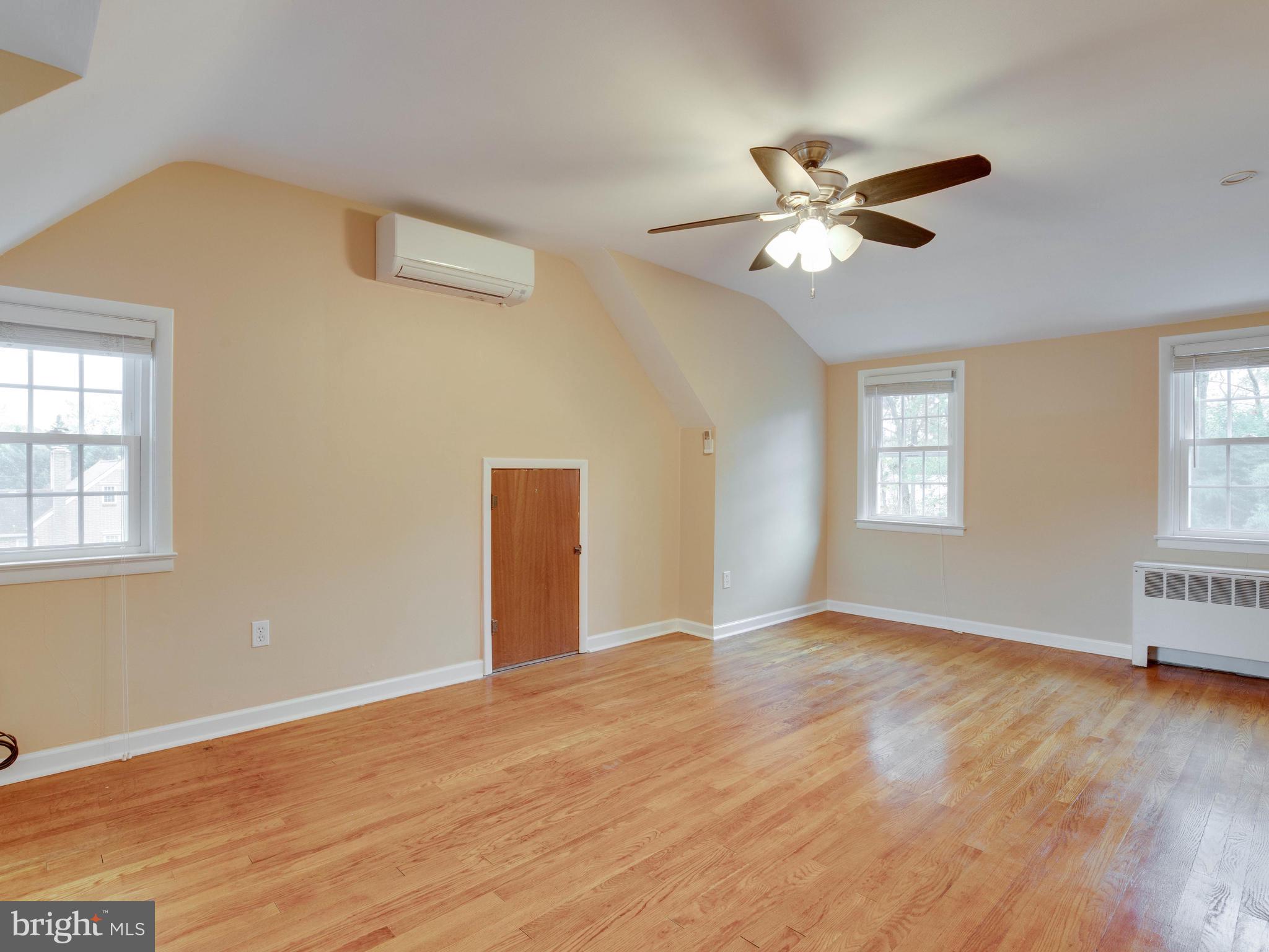 BARBARA HEIGHTS - Residential Lease