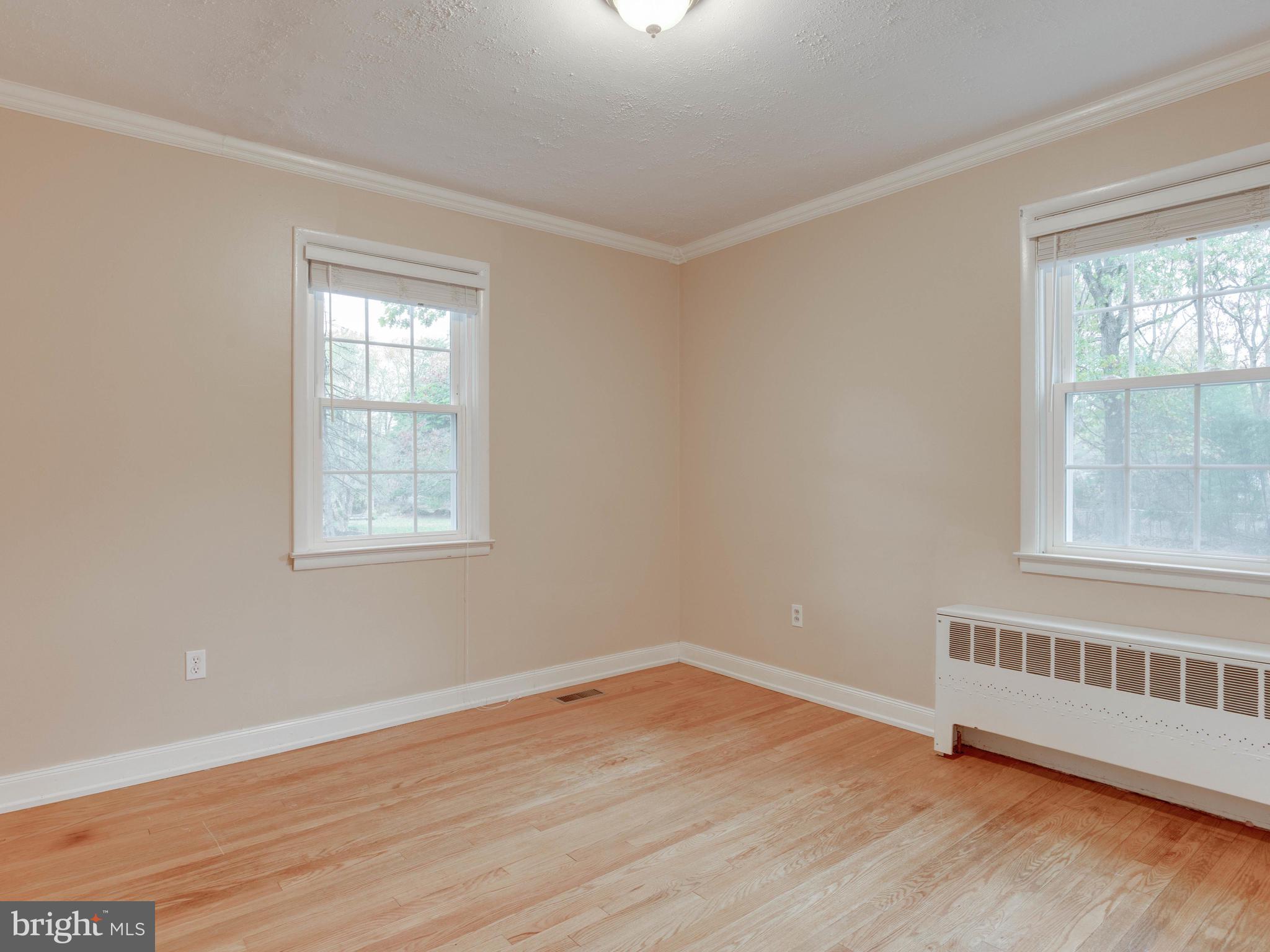 BARBARA HEIGHTS - Residential Lease