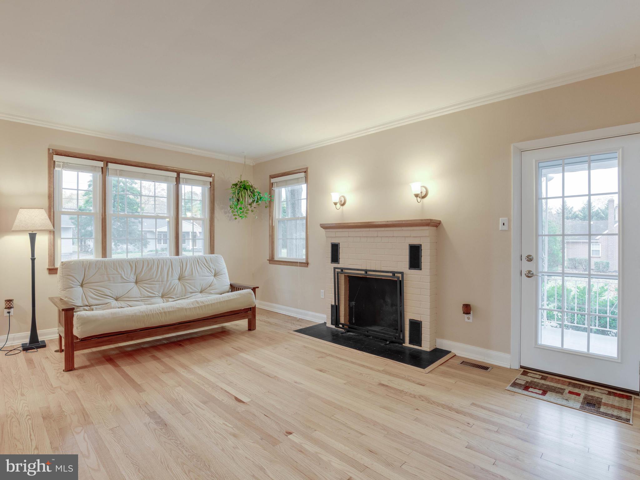 BARBARA HEIGHTS - Residential Lease