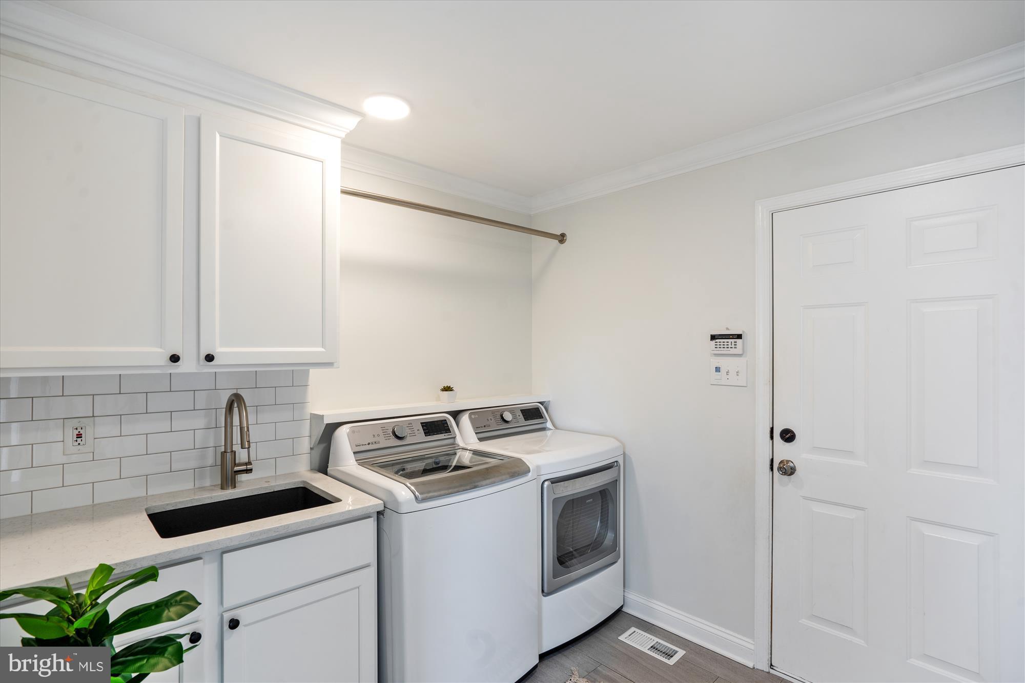 WARFIELDS GRANT - Residential