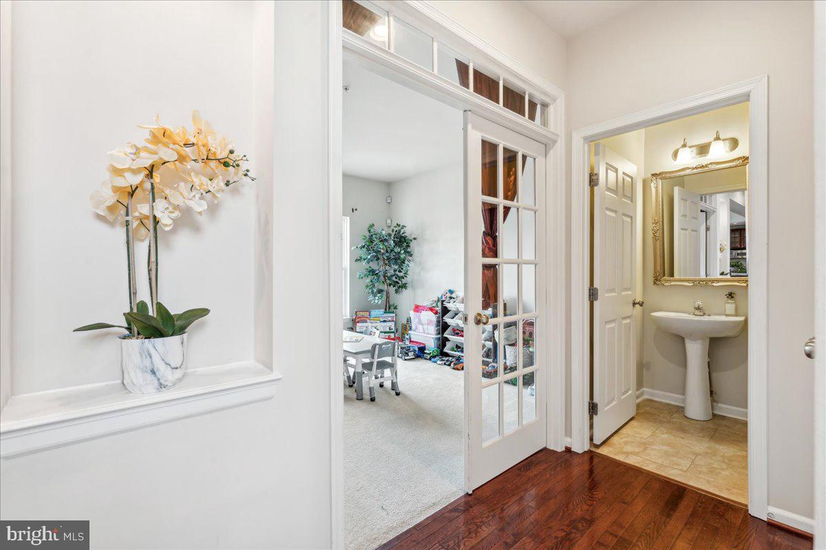 WOODBURN ESTATES - Residential