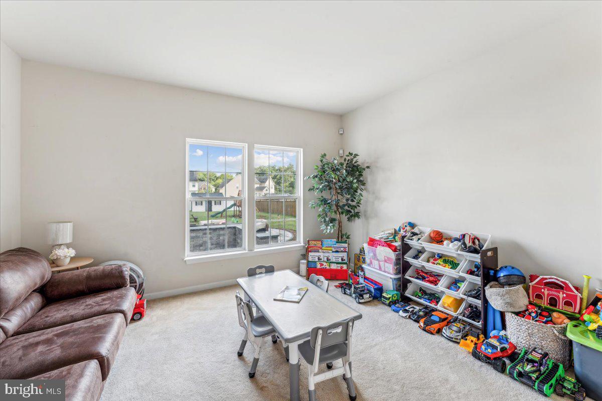 WOODBURN ESTATES - Residential